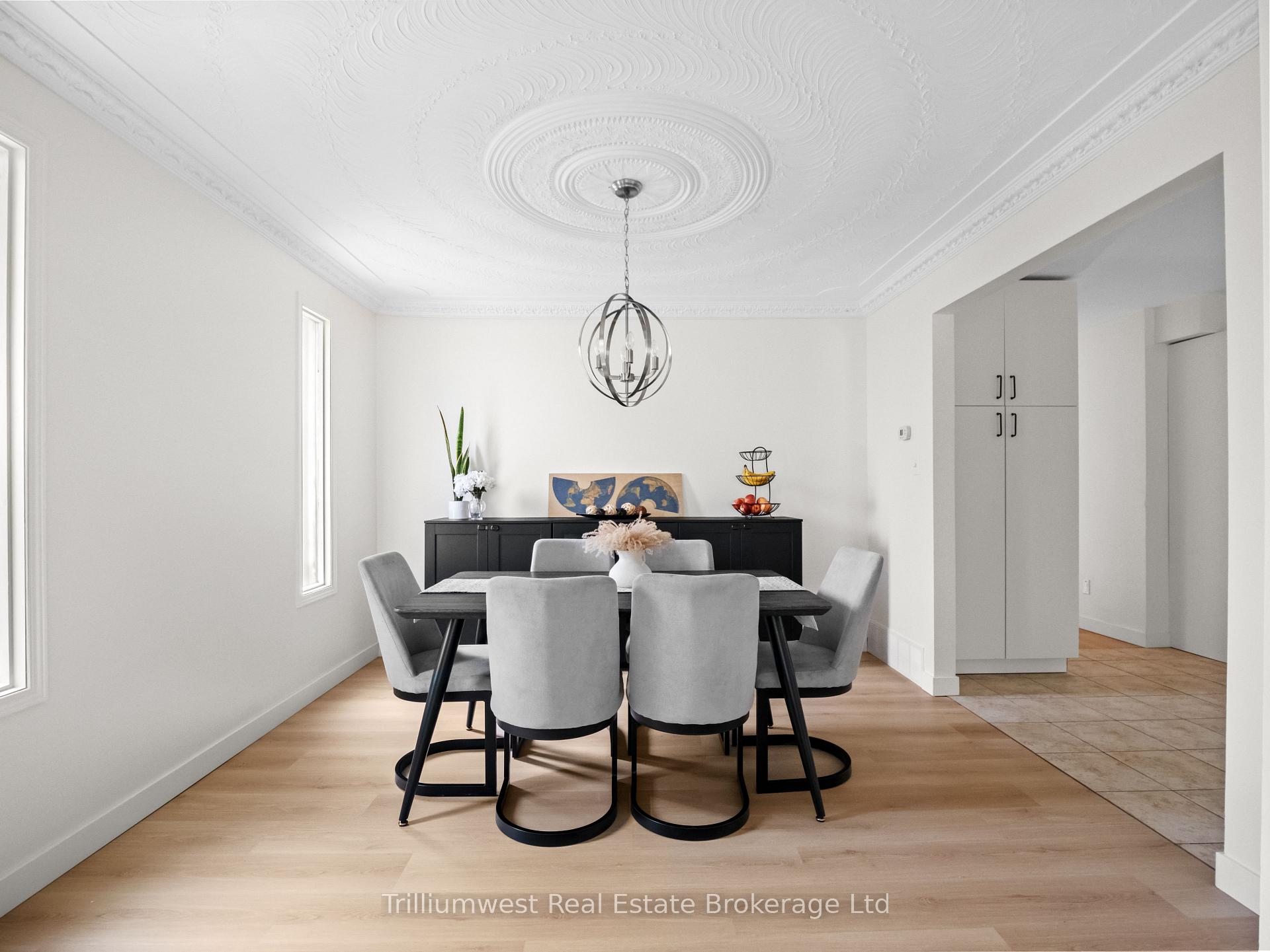 Photo 10 of 55 Summerhill Crescent, Kitchener — HOMEH