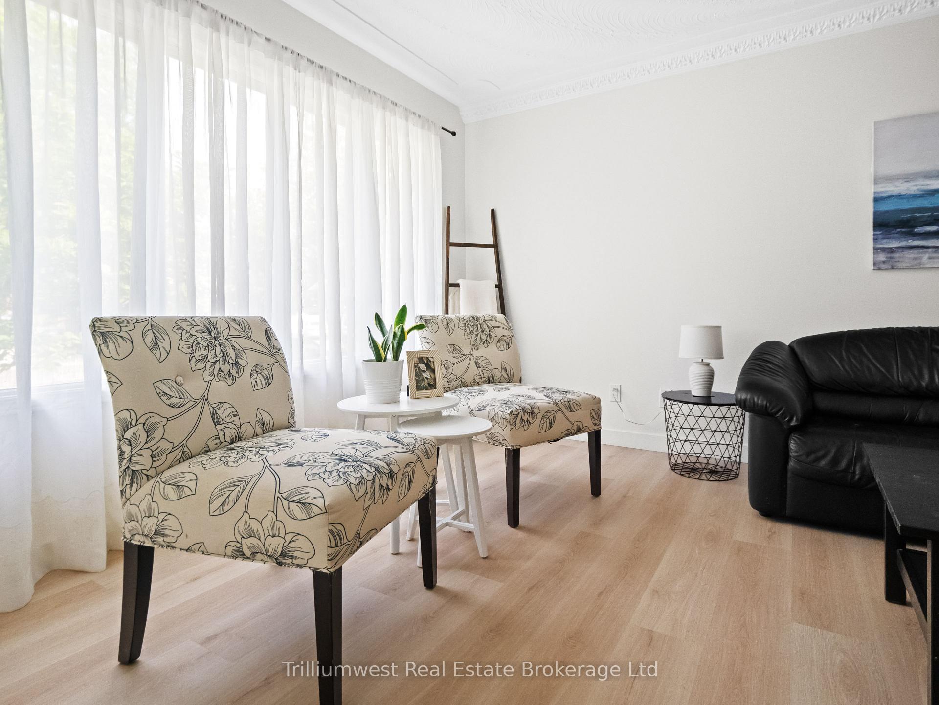 Photo 14 of 55 Summerhill Crescent, Kitchener — HOMEH