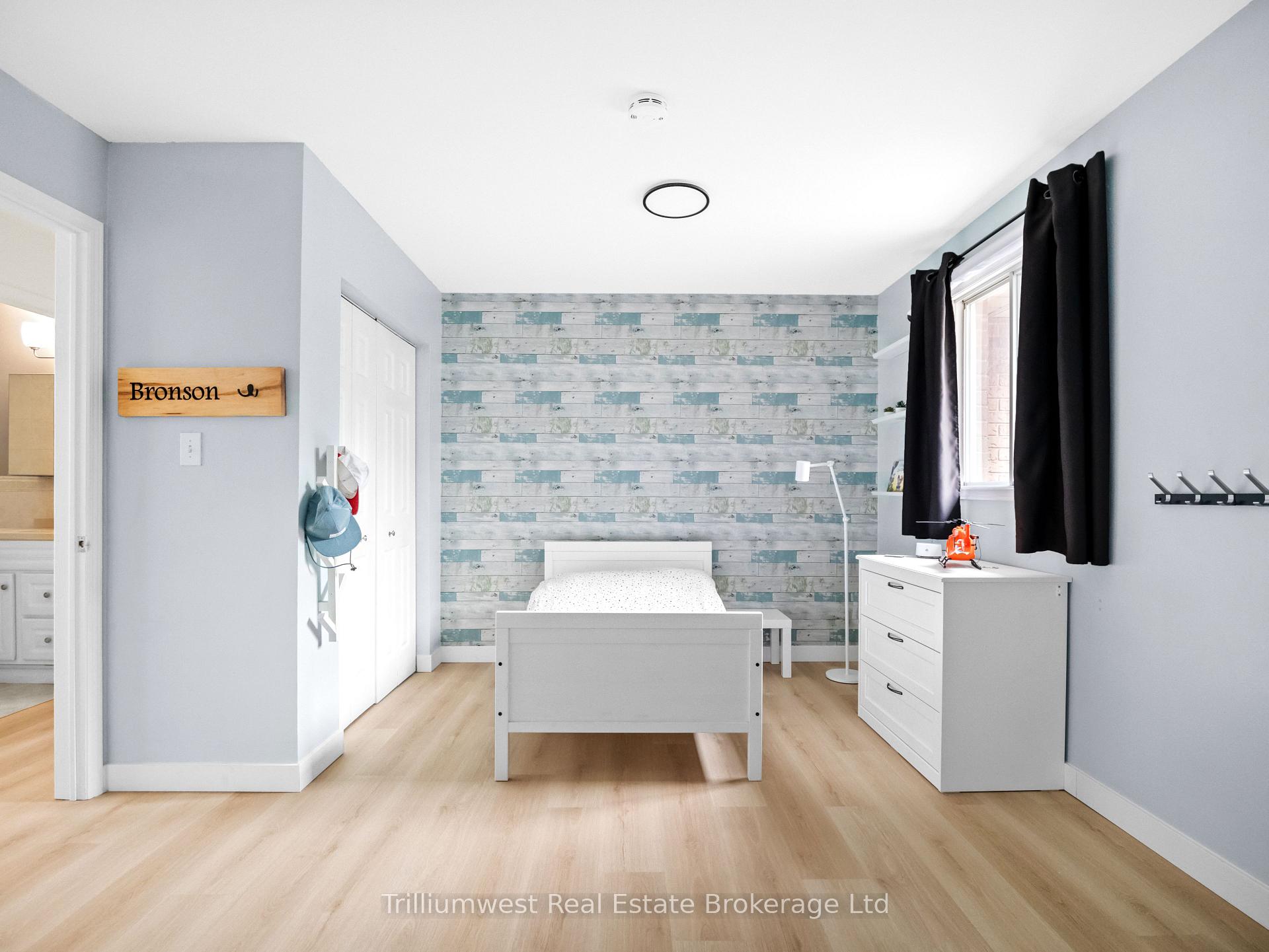 Photo 18 of 55 Summerhill Crescent, Kitchener — HOMEH