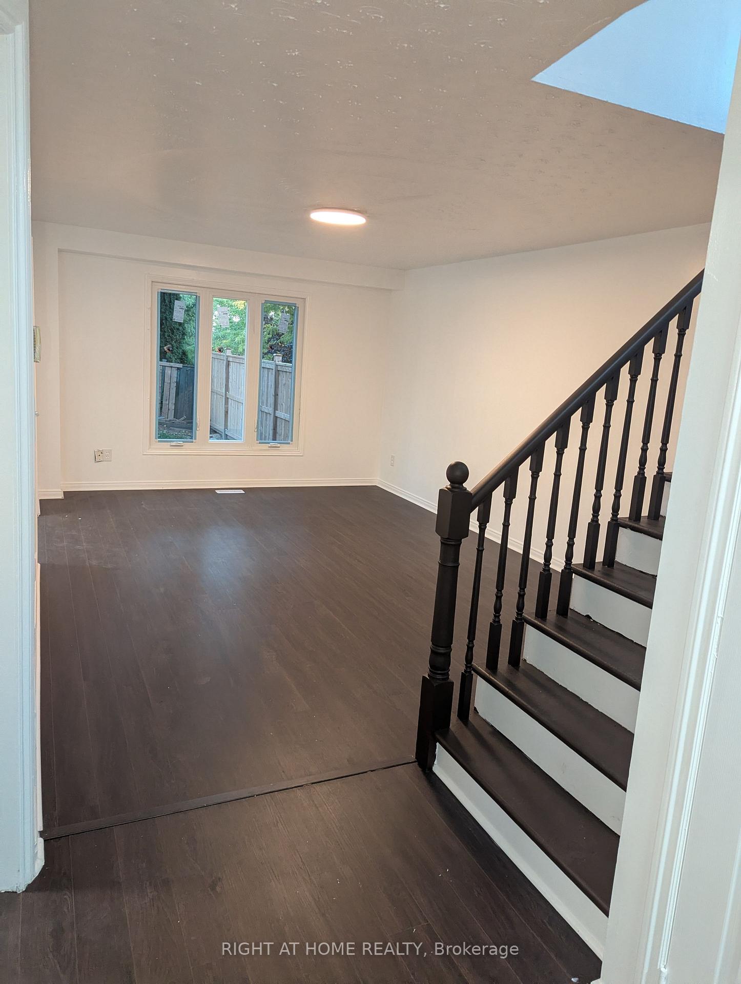 Photo 9 of 73 Skyview Drive, Hamilton, Falkirk — HOMEH