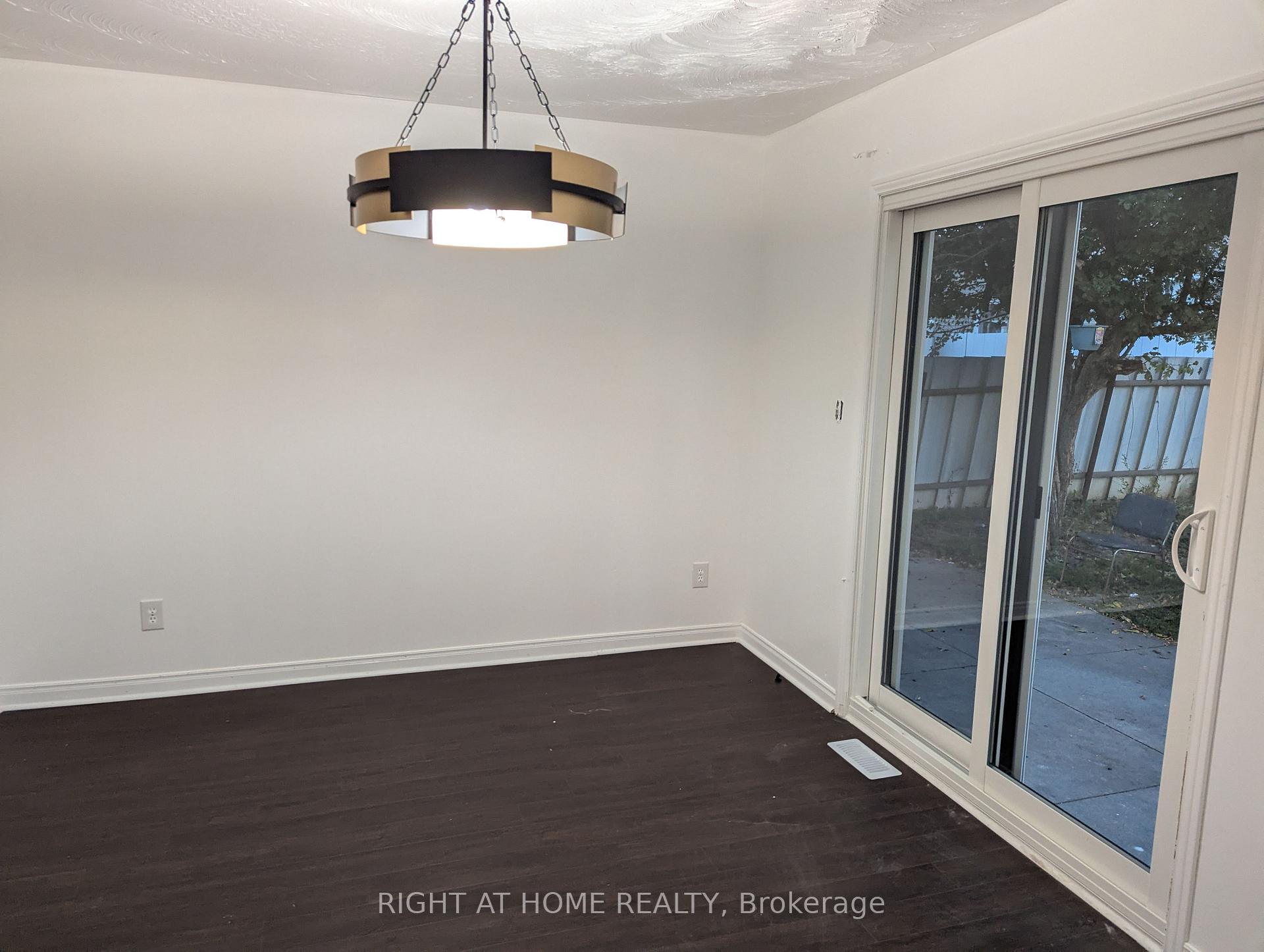 Photo 12 of 73 Skyview Drive, Hamilton, Falkirk — HOMEH