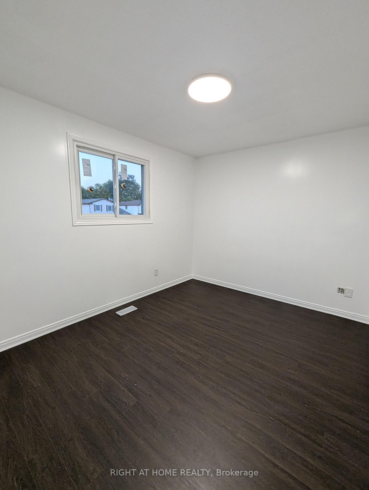 Photo 24 of 73 Skyview Drive, Hamilton, Falkirk — HOMEH