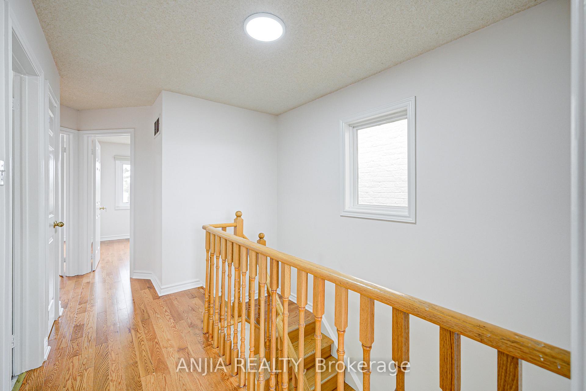 Photo 21 of 203 Milliken Meadows Drive, Markham, Milliken Mills West — HOMEH