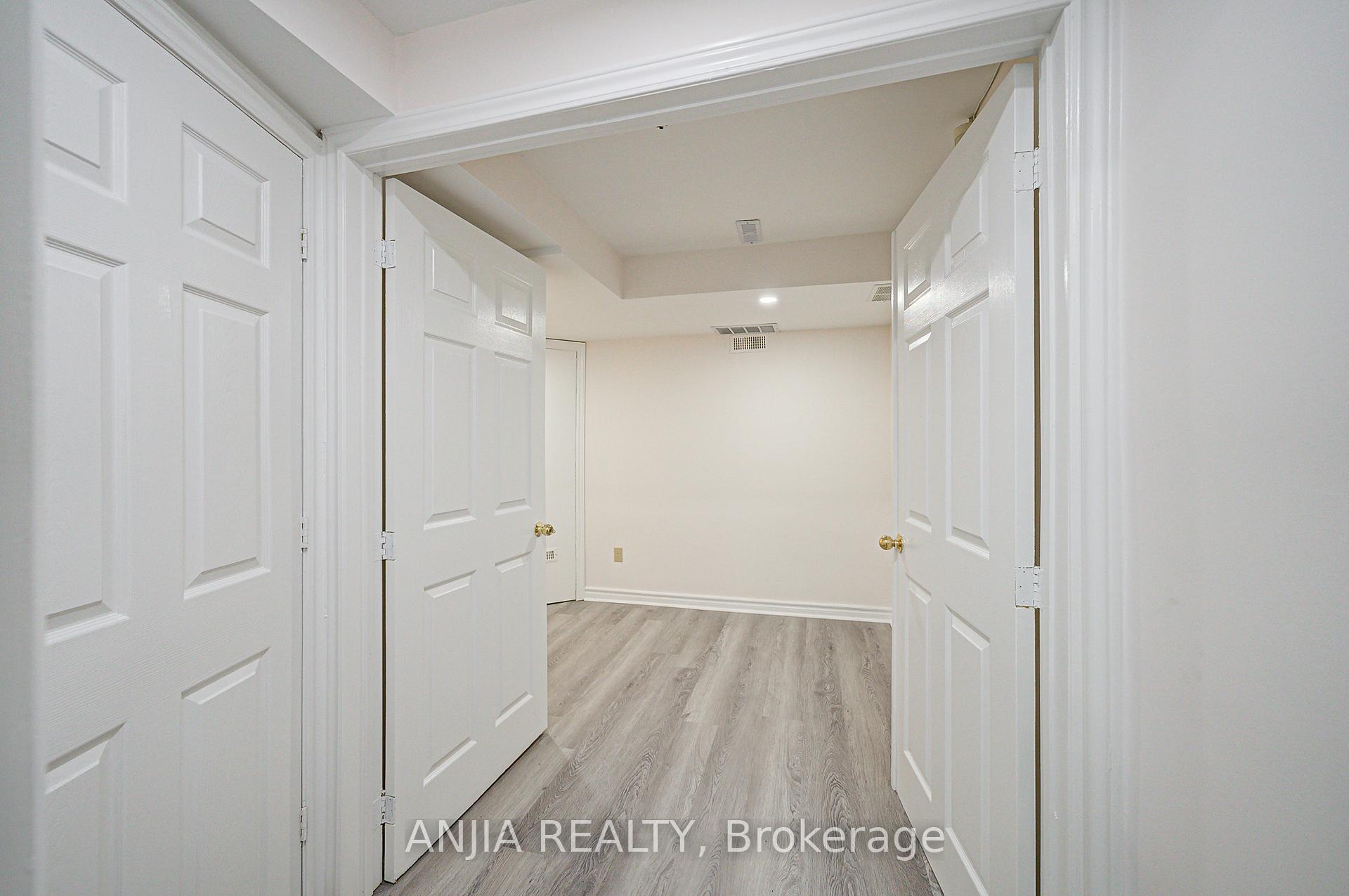 Photo 46 of 203 Milliken Meadows Drive, Markham, Milliken Mills West — HOMEH