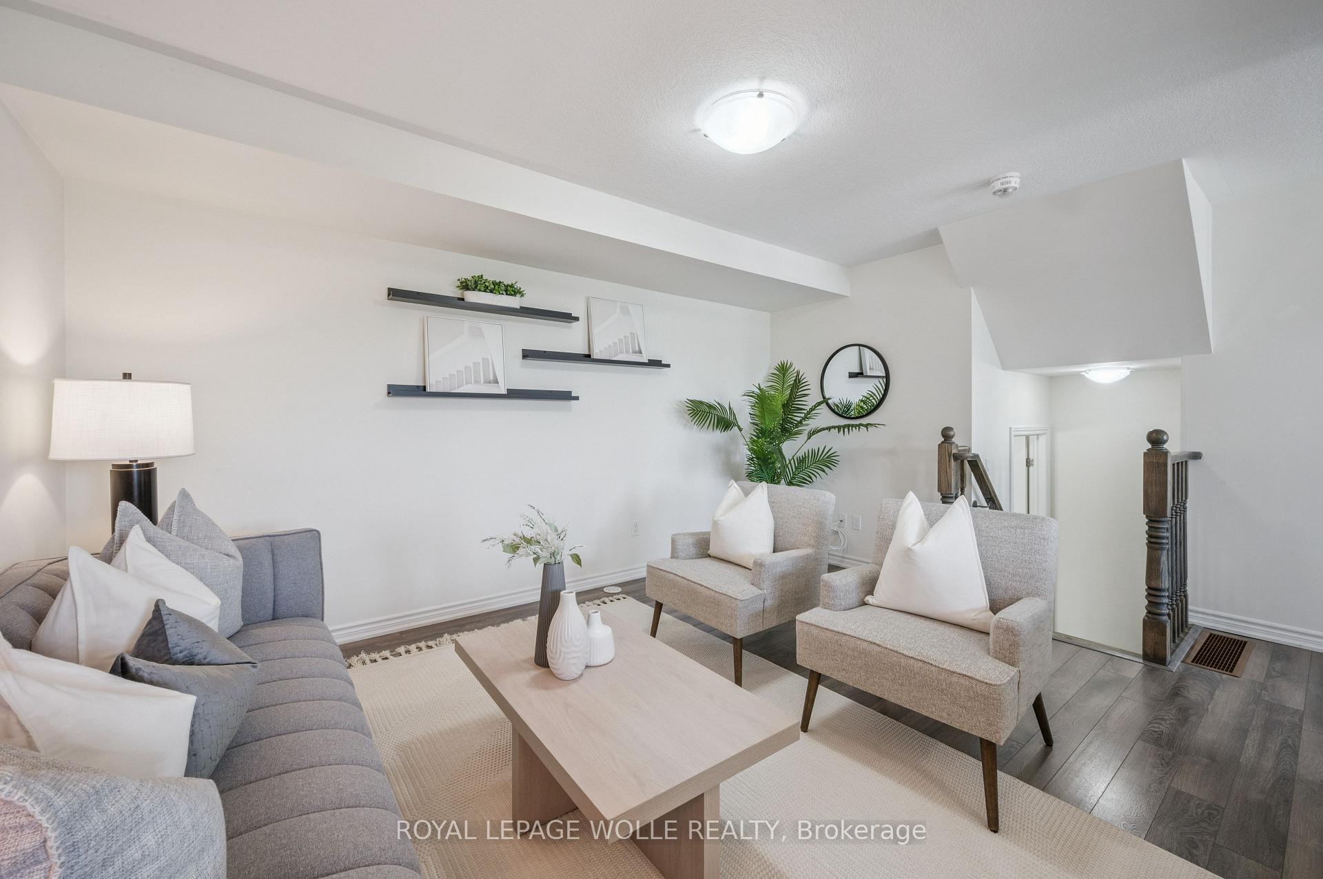 Photo 10 of 113 Glenvista Drive, Kitchener, Rosenburg — HOMEH