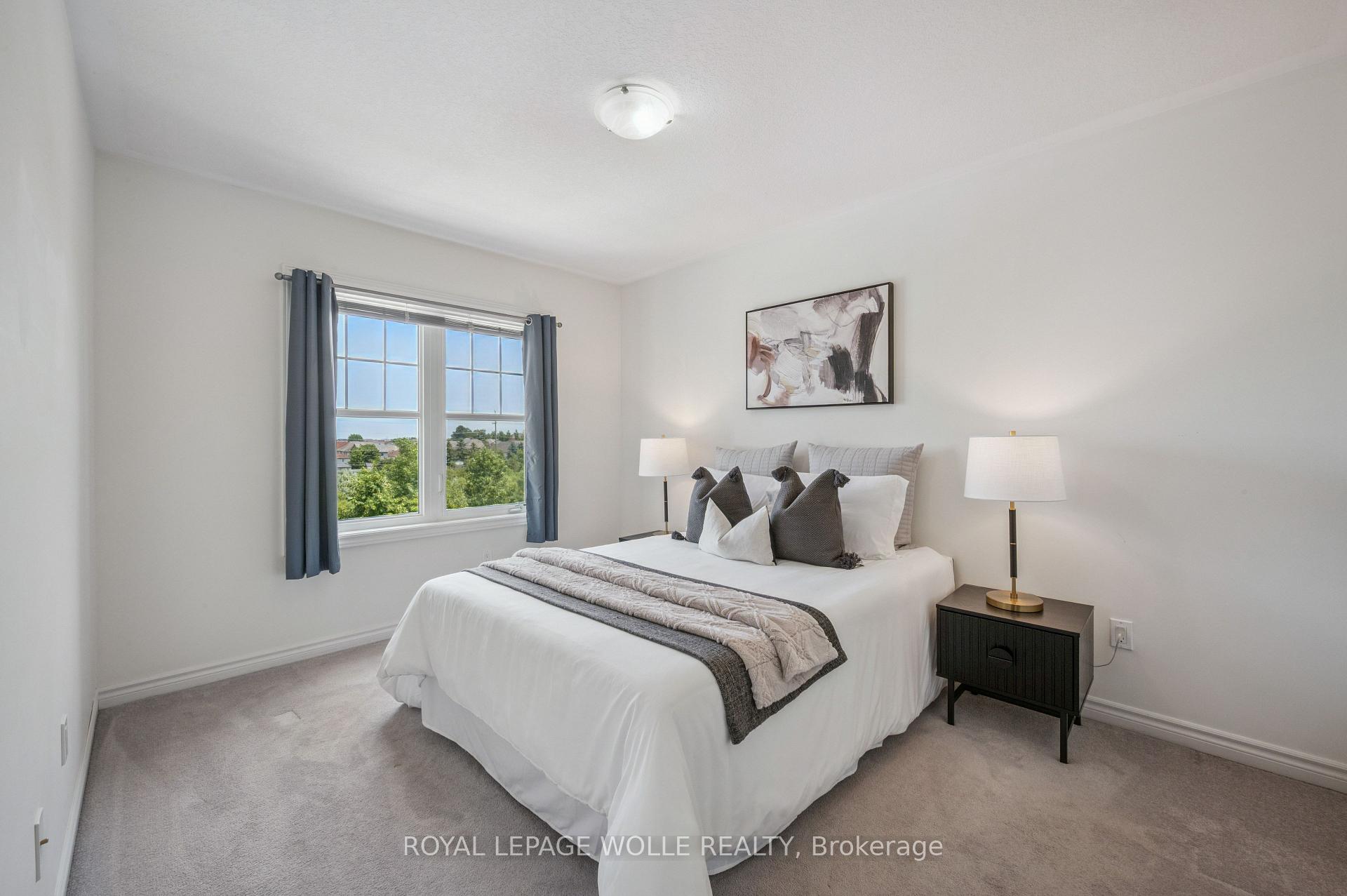 Photo 18 of 113 Glenvista Drive, Kitchener, Rosenburg — HOMEH