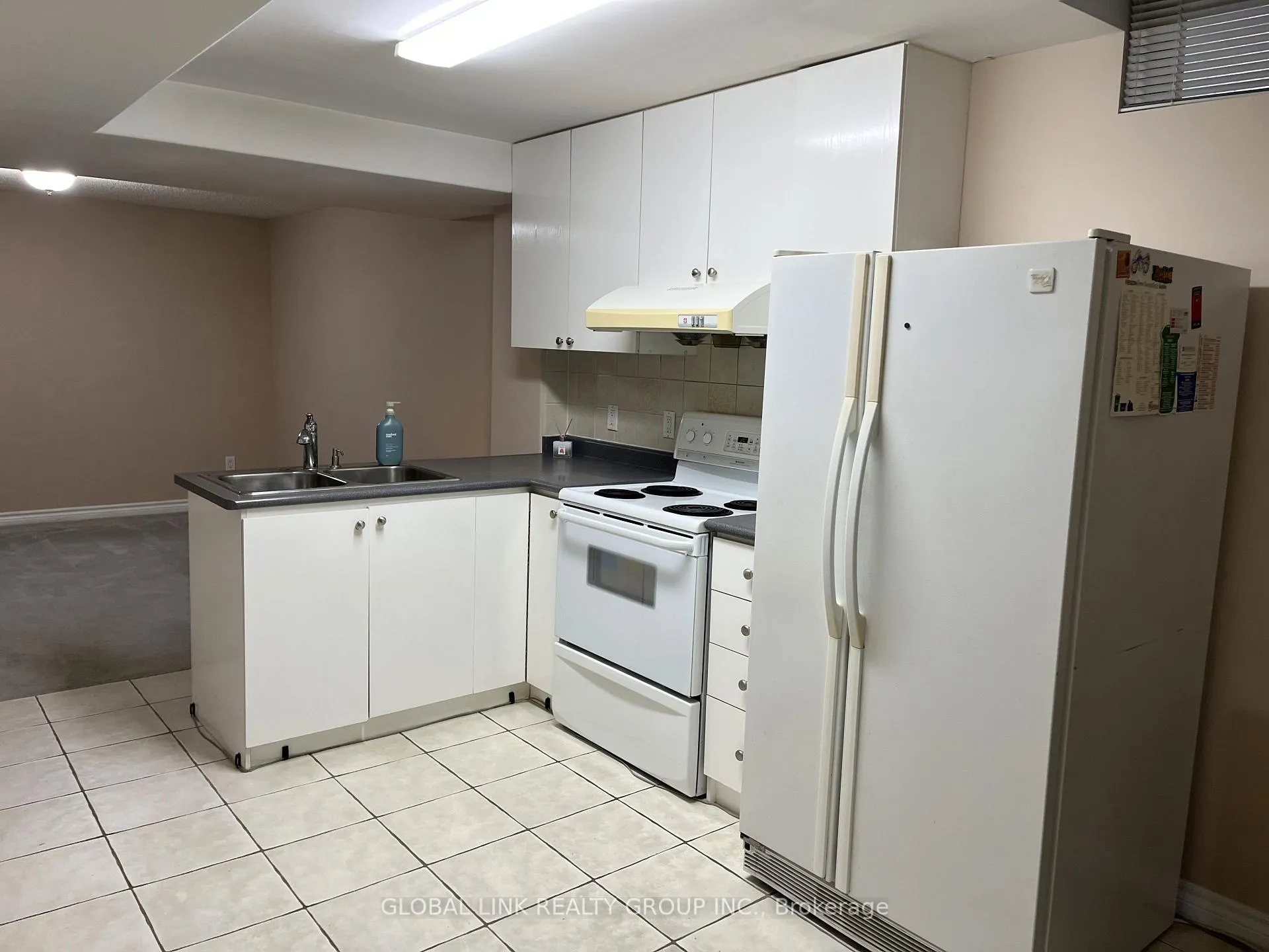 Photo 5 of Unit basement, 166 Valentina Drive, Markham, Village Green-South Unionville — HOMEH