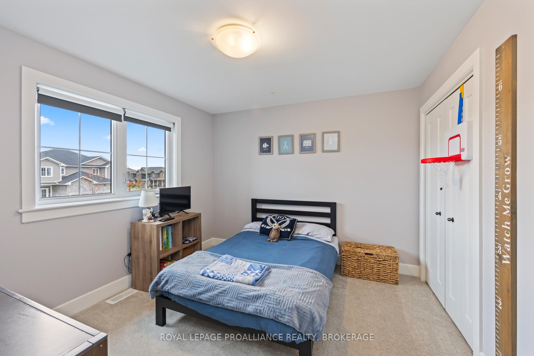 Photo 27 of 119 Hazlett Street, Loyalist, Amherstview — HOMEH