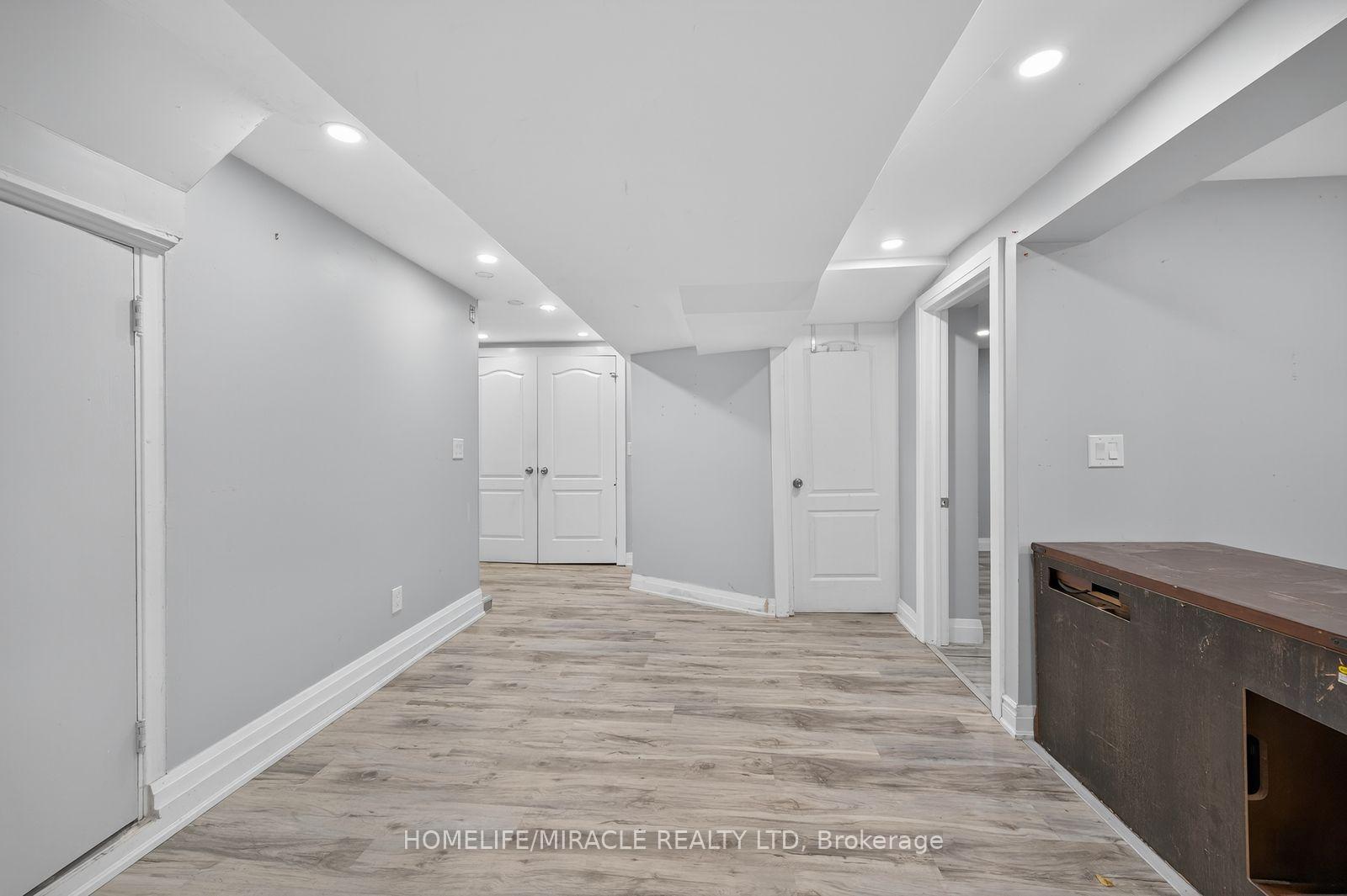 Photo 15 of 764 Upper Ottawa Street, Hamilton, Hampton Heights — HOMEH