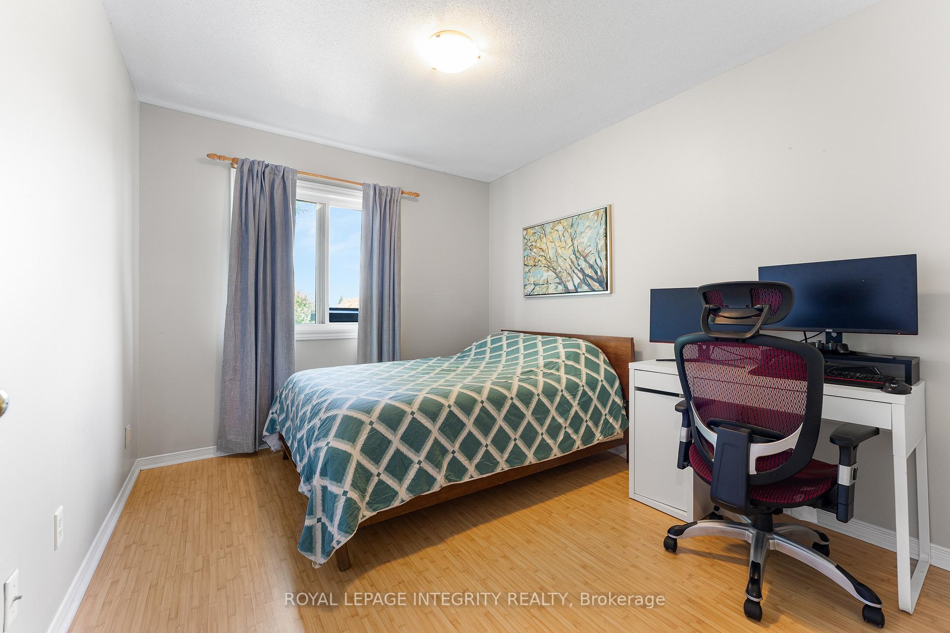 Photo 21 of 5 Banchory Crescent, Ottawa, Kanata - Morgan's Grant/South March — HOMEH
