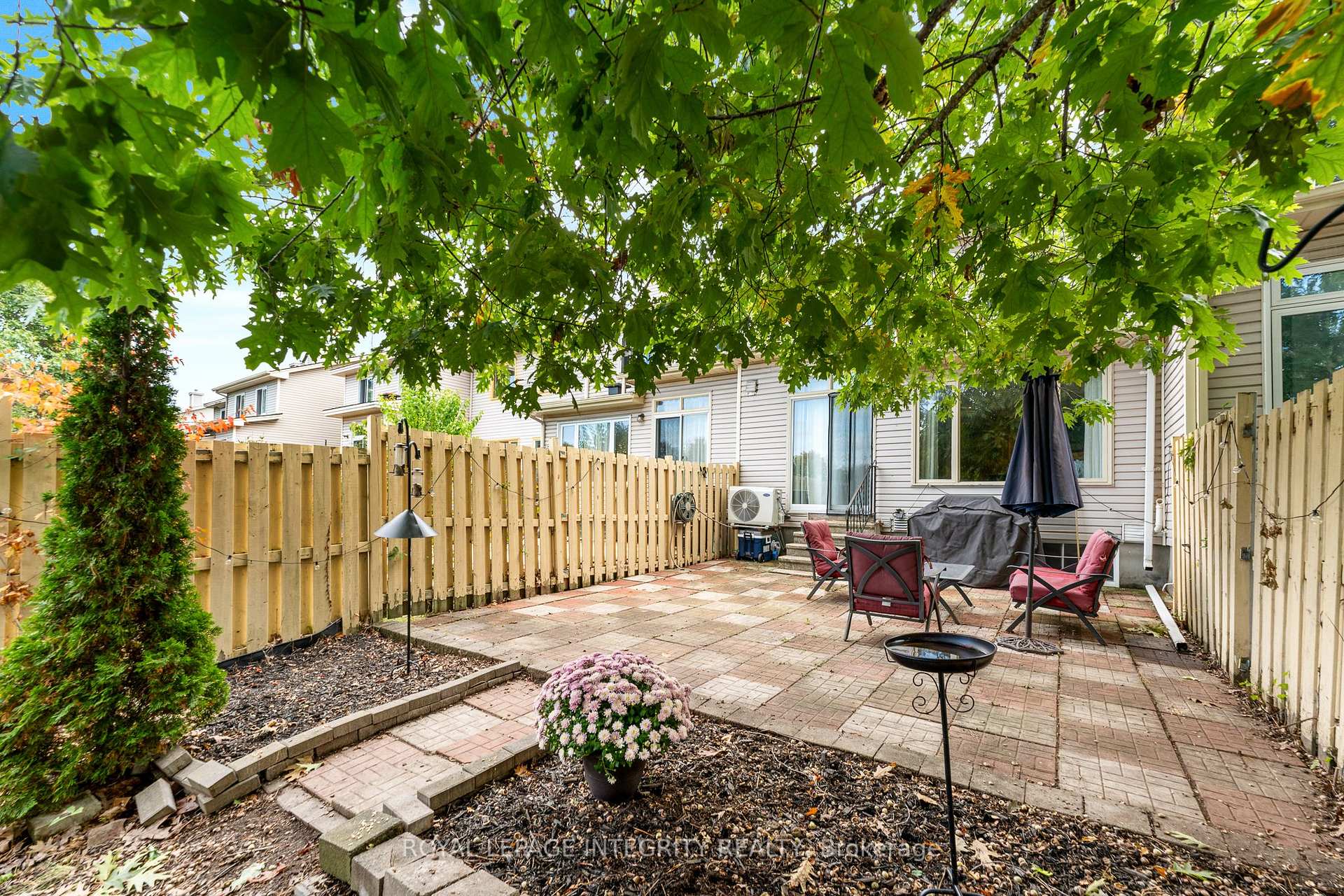 Photo 30 of 5 Banchory Crescent, Ottawa, Kanata - Morgan's Grant/South March — HOMEH