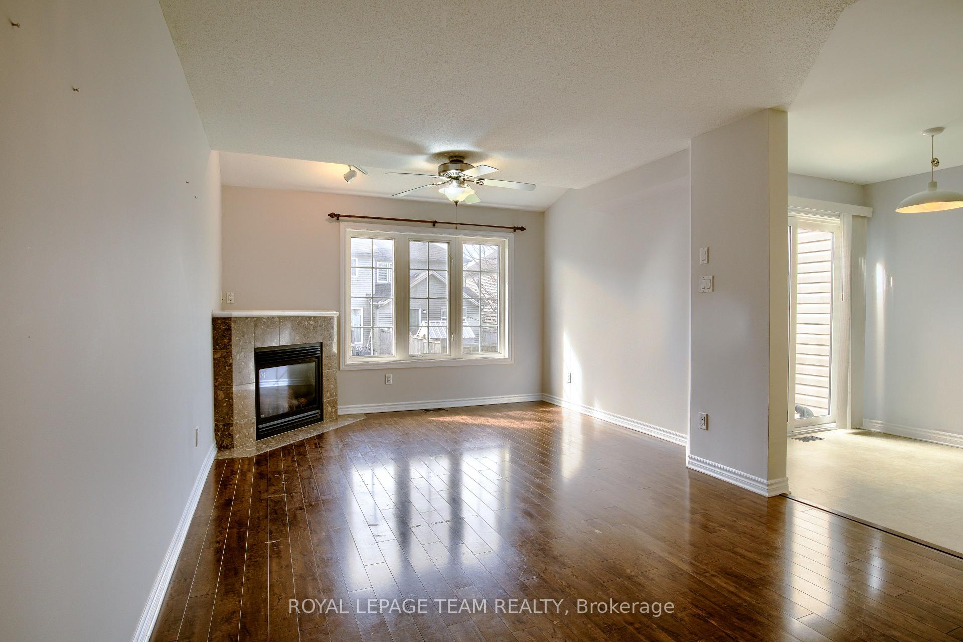 Photo 6 of 110 Saddlesmith Circle, Ottawa, Kanata - Emerald Meadows/Trailwest — HOMEH