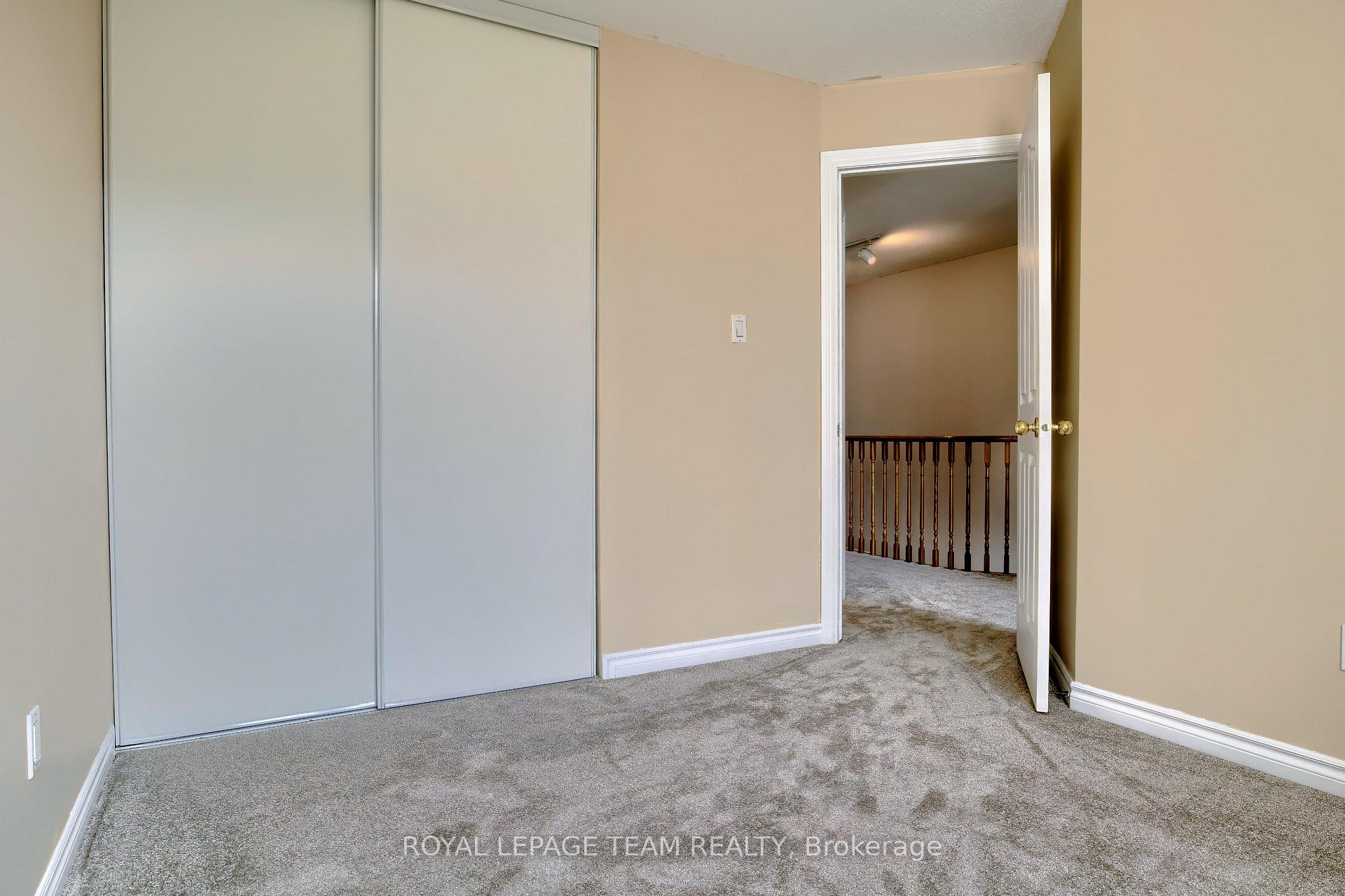 Photo 17 of 110 Saddlesmith Circle, Ottawa, Kanata - Emerald Meadows/Trailwest — HOMEH
