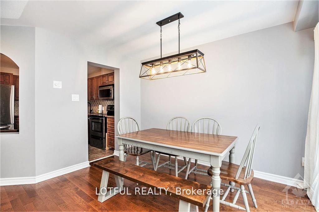 Photo 8 of 115 Woodmill Terrace, Ottawa, Kanata - Morgan's Grant/South March — HOMEH