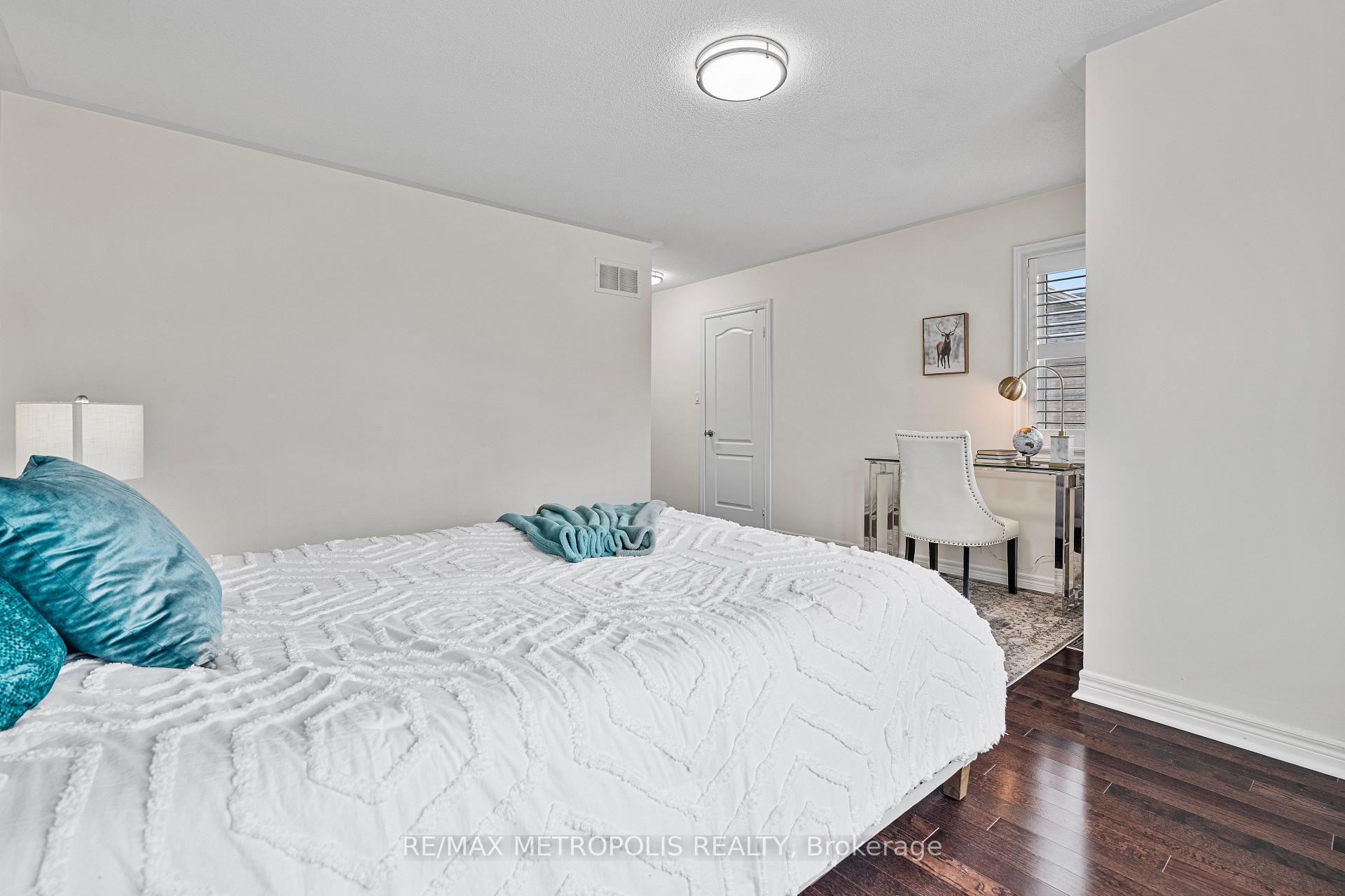 Photo 29 of 71 Forestbrook Drive, Markham, Box Grove — HOMEH
