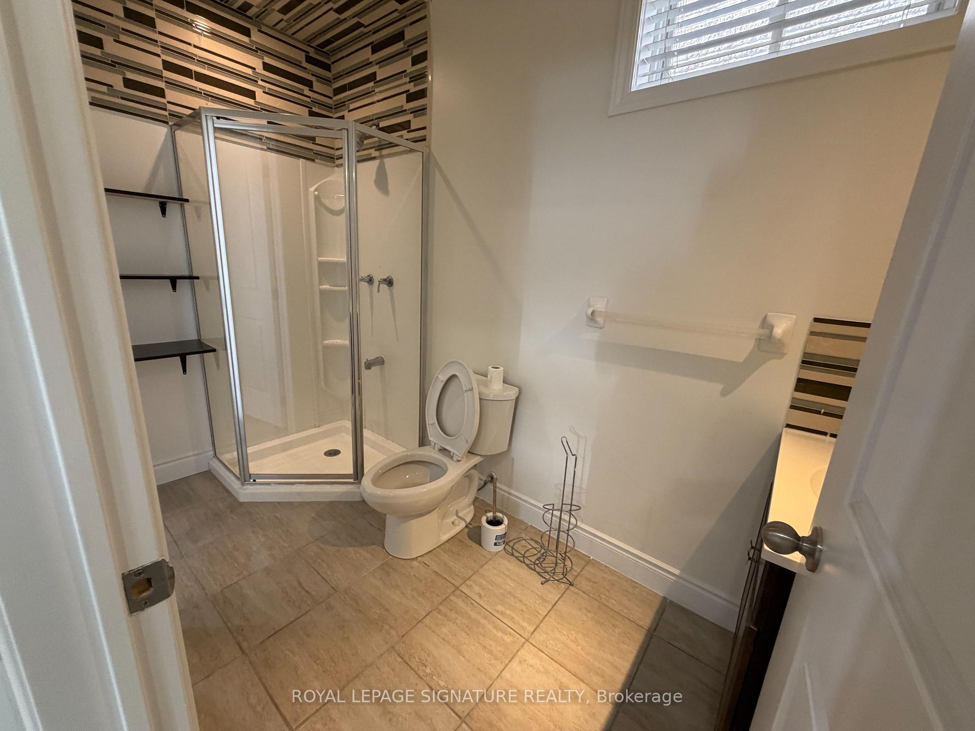 Photo 17 of Unit Bsmt, 61 Eagleglen Way, Hamilton, Carpenter — HOMEH