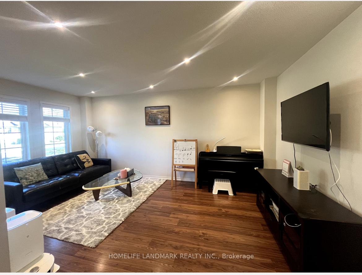 Photo 2 of 1083 Bur Oak Avenue, Markham, Wismer — HOMEH