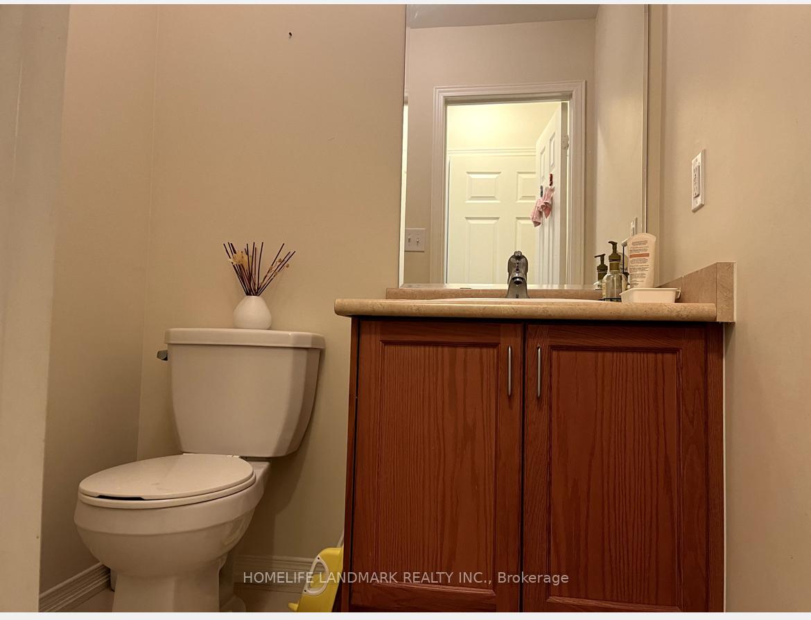 Photo 13 of 1083 Bur Oak Avenue, Markham, Wismer — HOMEH