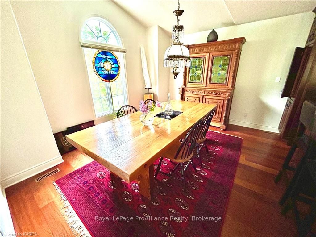 Photo 16 of 1 Bayshore Drive, Loyalist, Bath — HOMEH