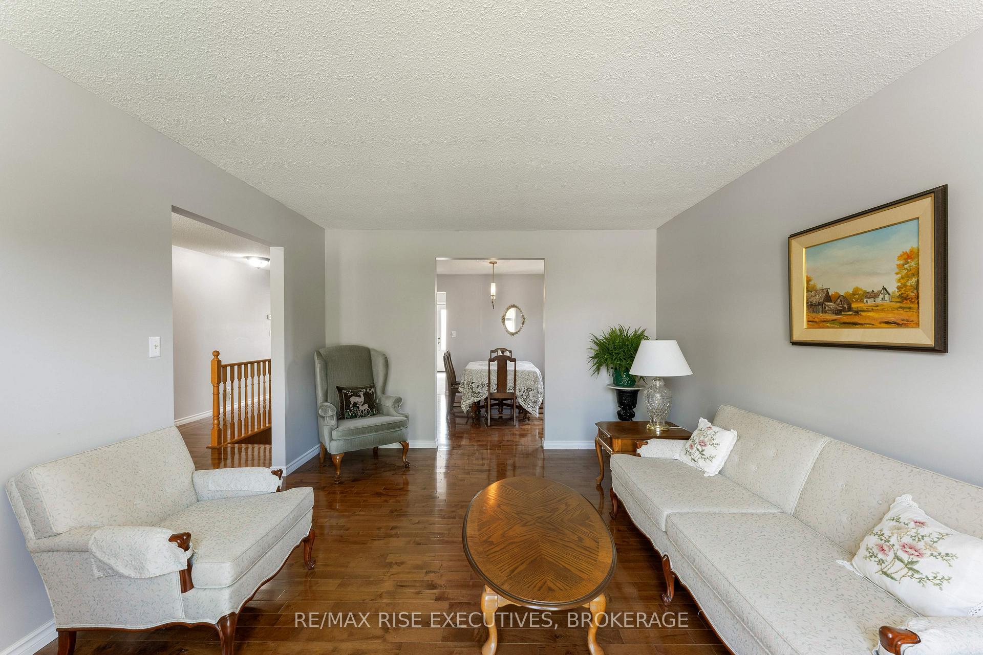Photo 5 of 656 Rivermeade Avenue, Kingston, East Gardiners Rd — HOMEH