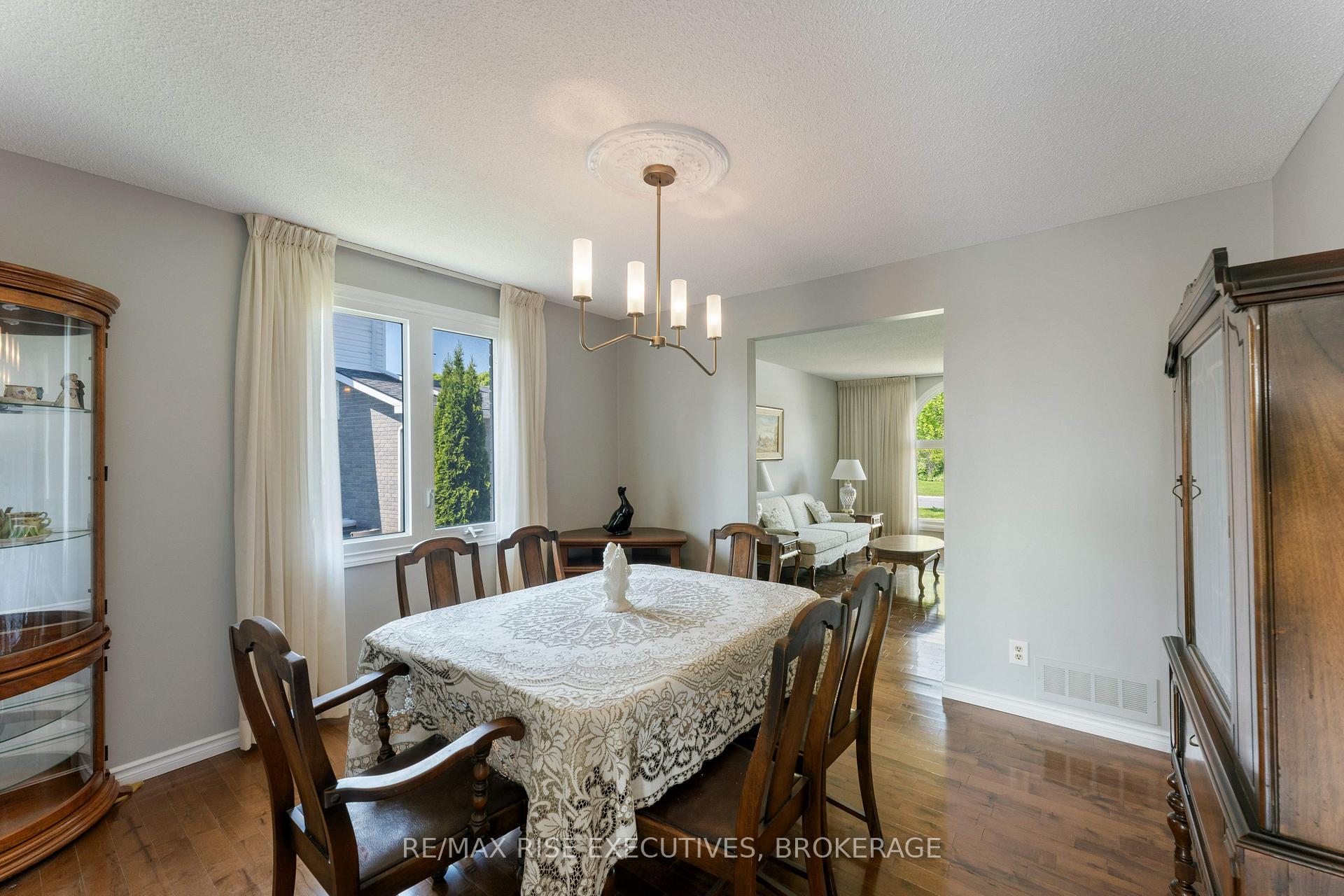 Photo 7 of 656 Rivermeade Avenue, Kingston, East Gardiners Rd — HOMEH