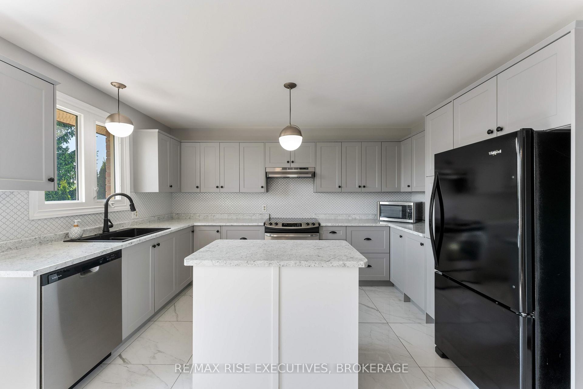 Photo 8 of 656 Rivermeade Avenue, Kingston, East Gardiners Rd — HOMEH