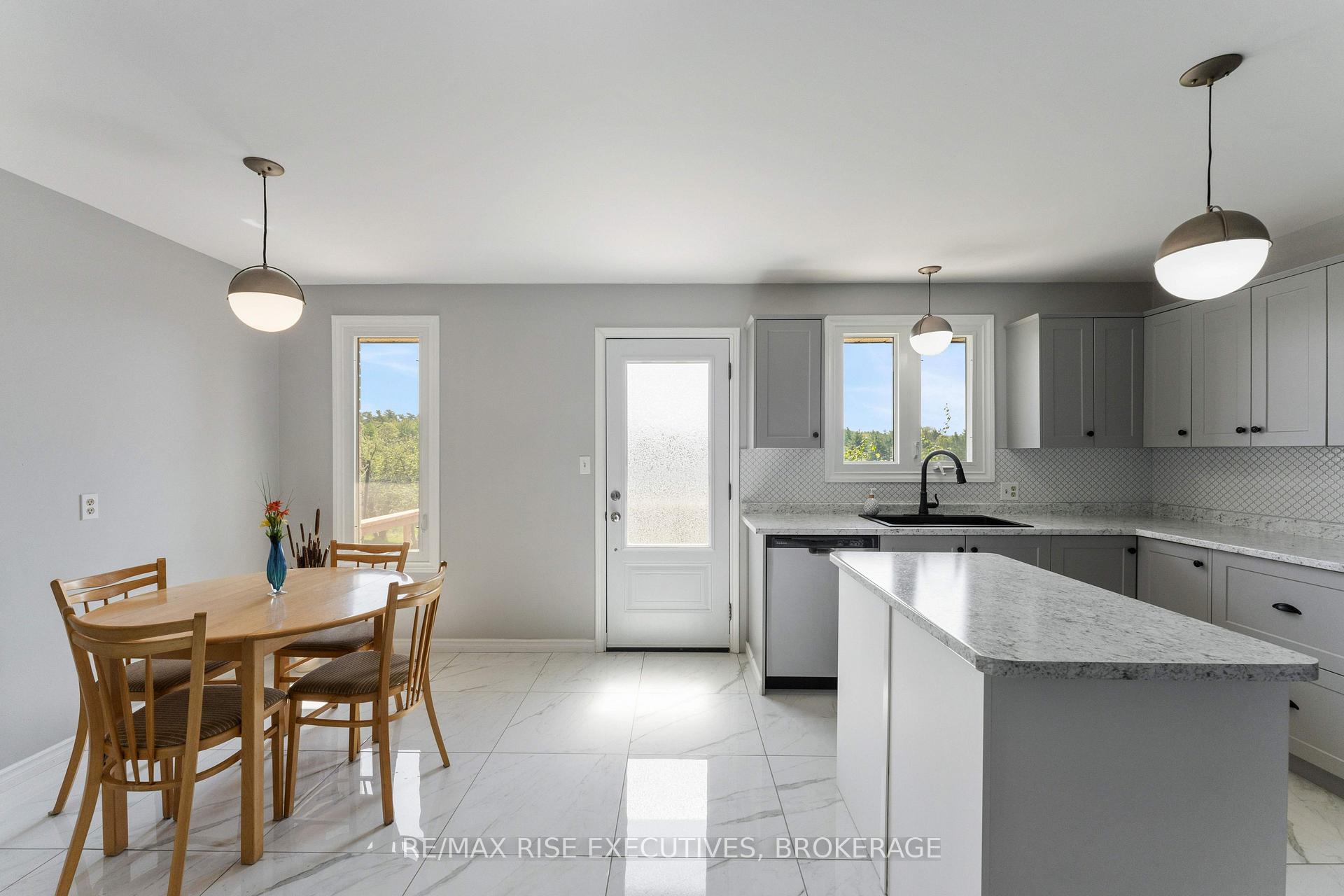 Photo 9 of 656 Rivermeade Avenue, Kingston, East Gardiners Rd — HOMEH