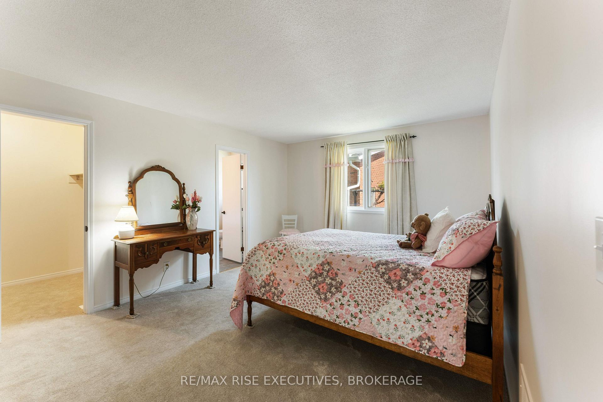 Photo 13 of 656 Rivermeade Avenue, Kingston, East Gardiners Rd — HOMEH