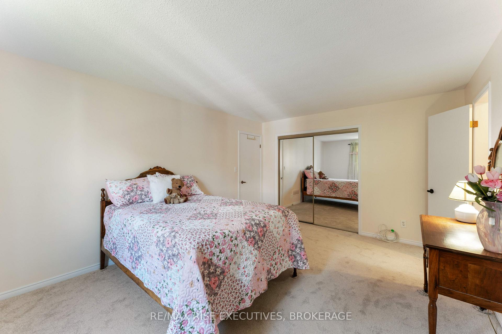 Photo 14 of 656 Rivermeade Avenue, Kingston, East Gardiners Rd — HOMEH