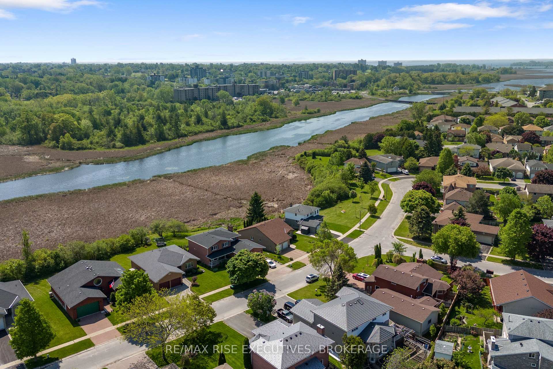 Photo 36 of 656 Rivermeade Avenue, Kingston, East Gardiners Rd — HOMEH
