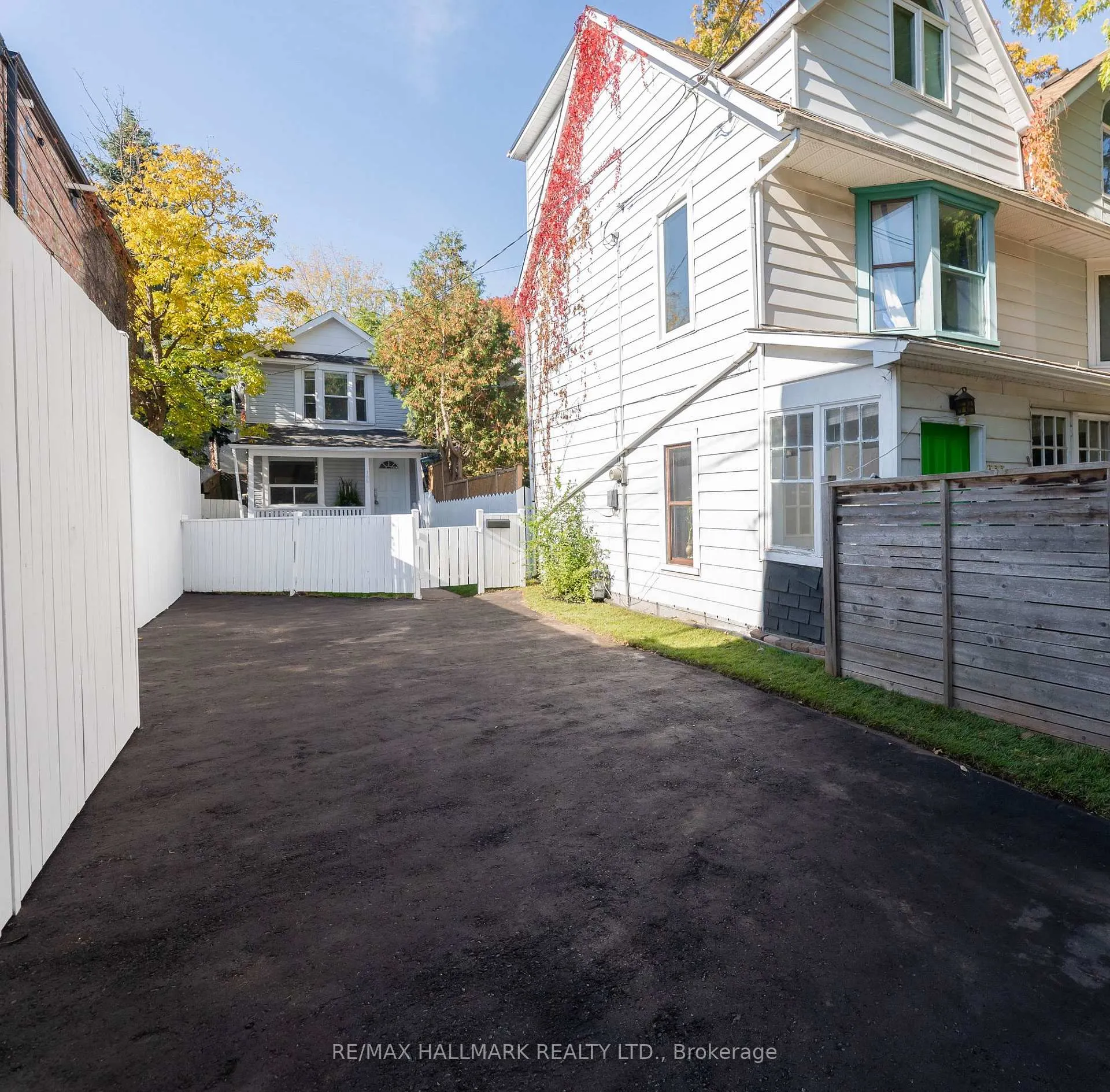 Front of 106 Willow Avenue
