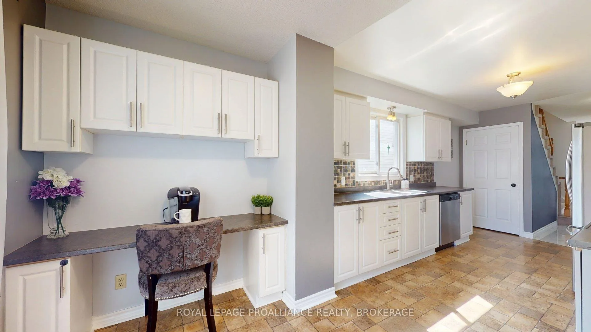 Photo 20 of 878 Walker Court, Kingston, East Gardiners Rd — HOMEH