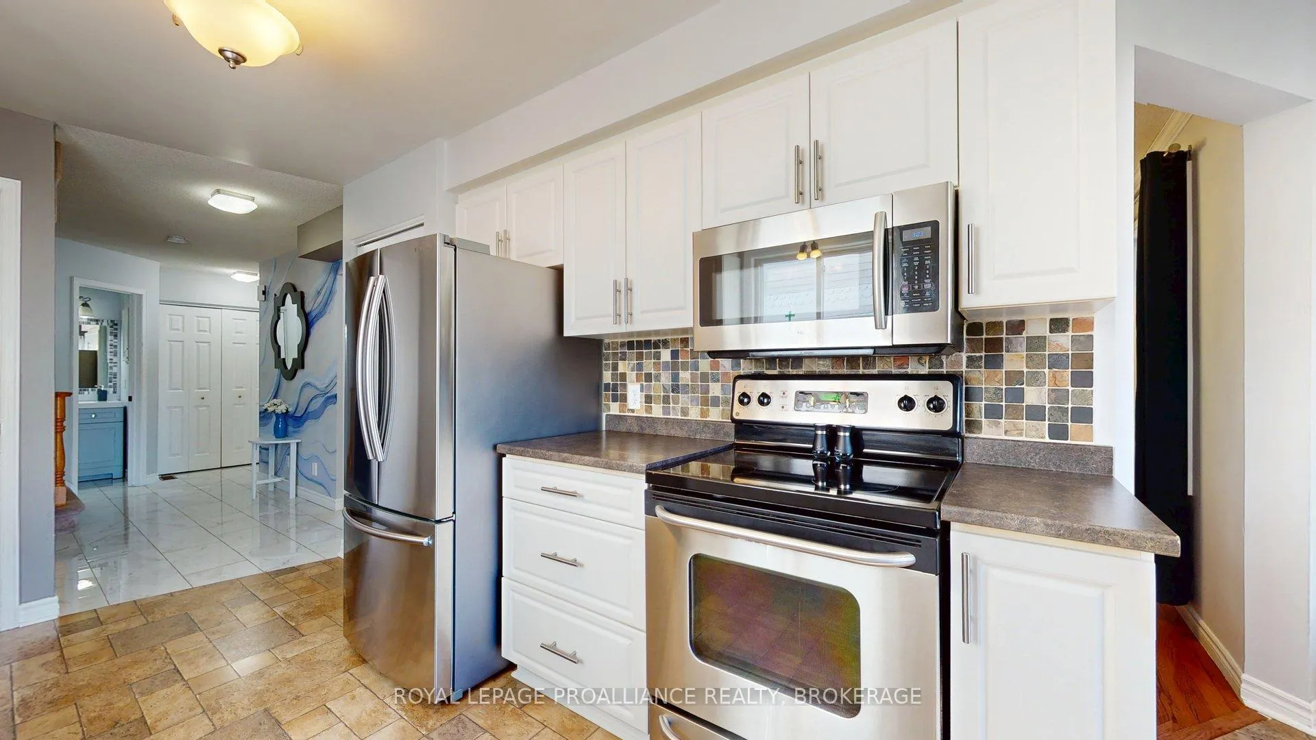 Photo 22 of 878 Walker Court, Kingston, East Gardiners Rd — HOMEH