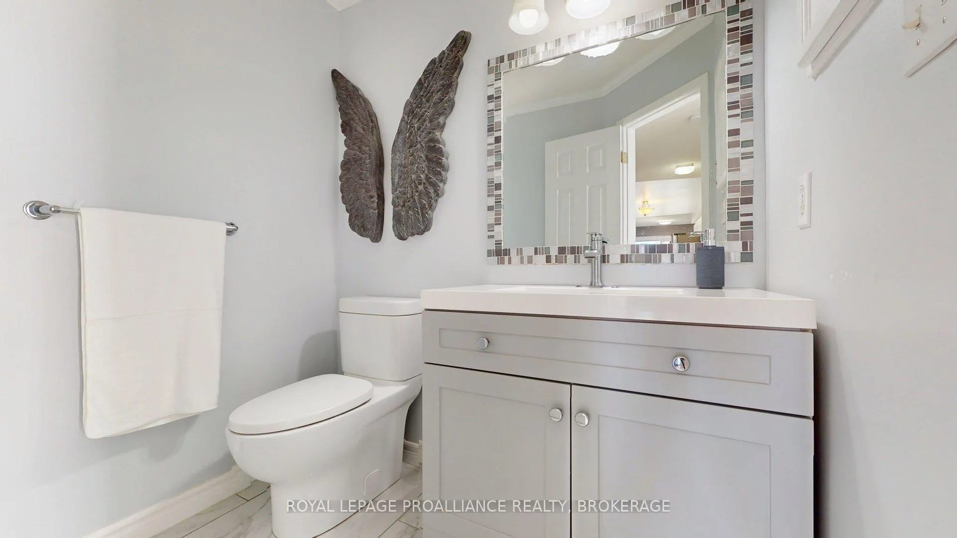 Photo 23 of 878 Walker Court, Kingston, East Gardiners Rd — HOMEH