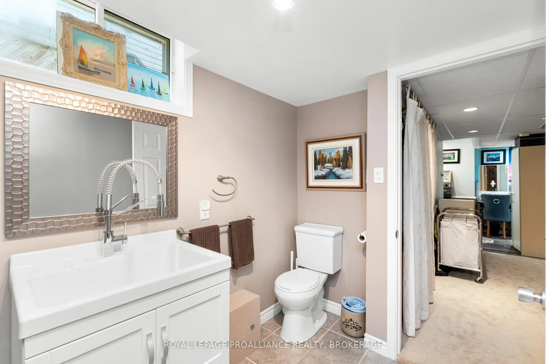Photo 42 of 878 Walker Court, Kingston, East Gardiners Rd — HOMEH