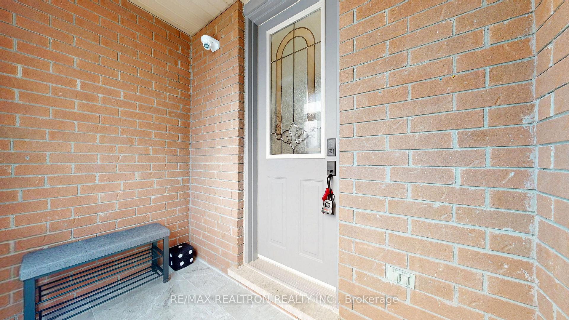 Photo 4 of 129 Walkerville Road, Markham, Cornell — HOMEH