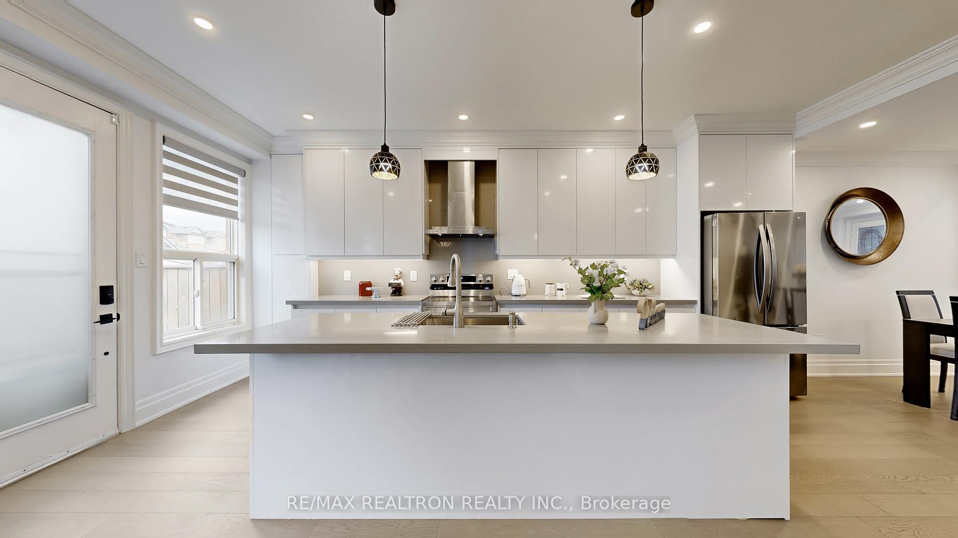 Photo 16 of 129 Walkerville Road, Markham, Cornell — HOMEH