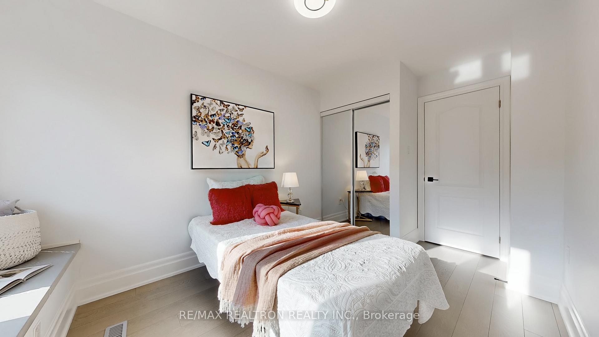 Photo 35 of 129 Walkerville Road, Markham, Cornell — HOMEH