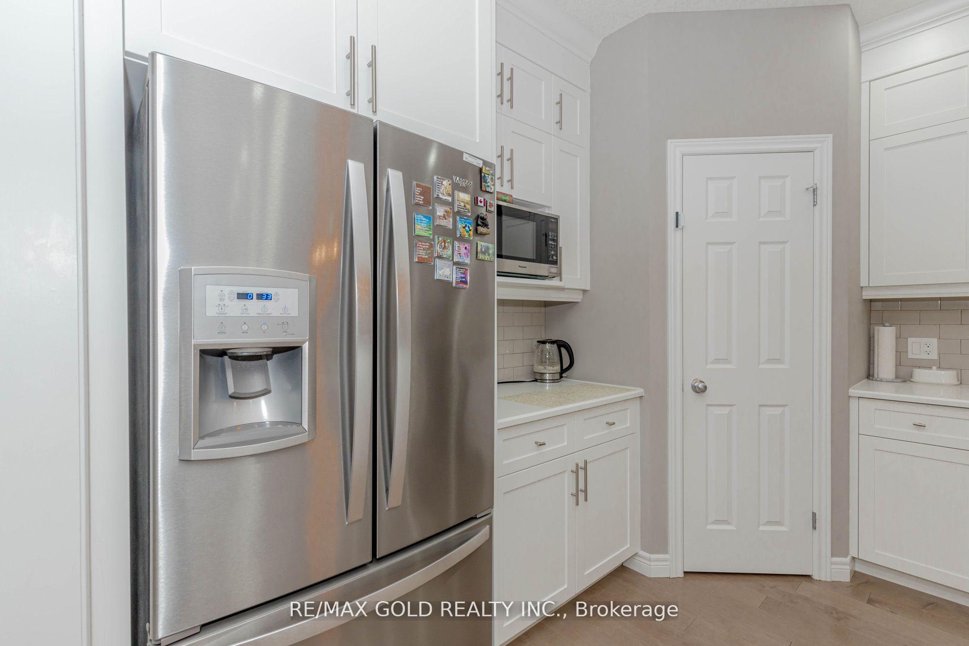 Photo 16 of 573 Florencedale Crescent, Kitchener — HOMEH