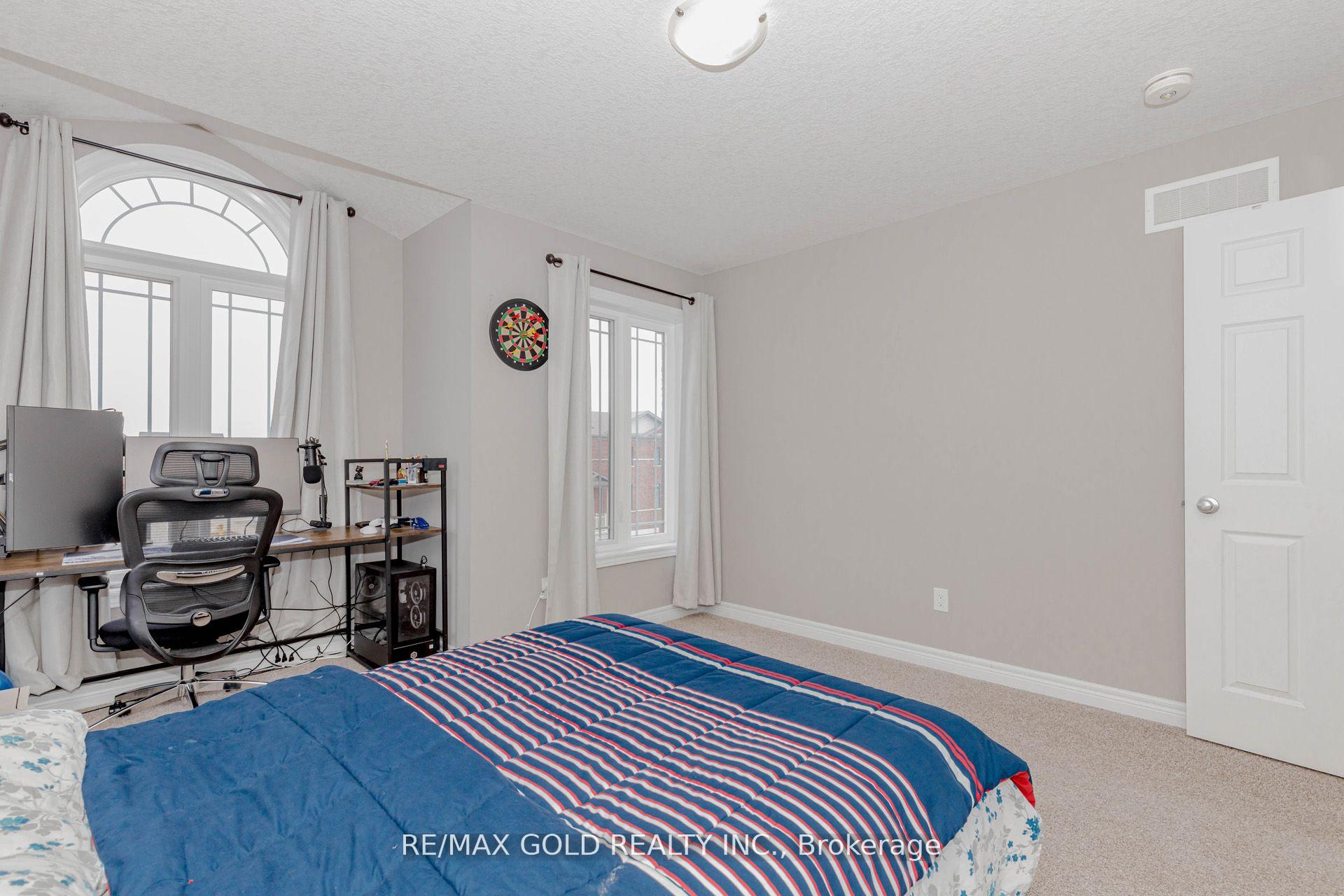Photo 36 of 573 Florencedale Crescent, Kitchener — HOMEH
