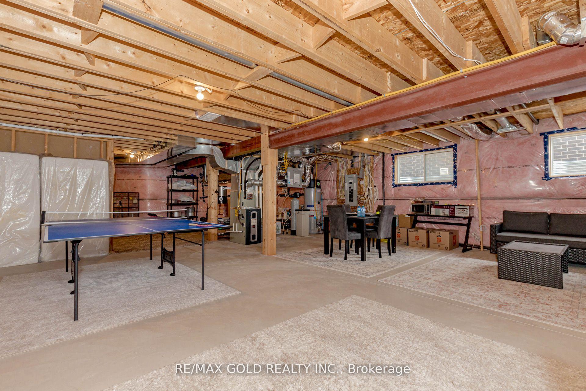Photo 46 of 573 Florencedale Crescent, Kitchener — HOMEH