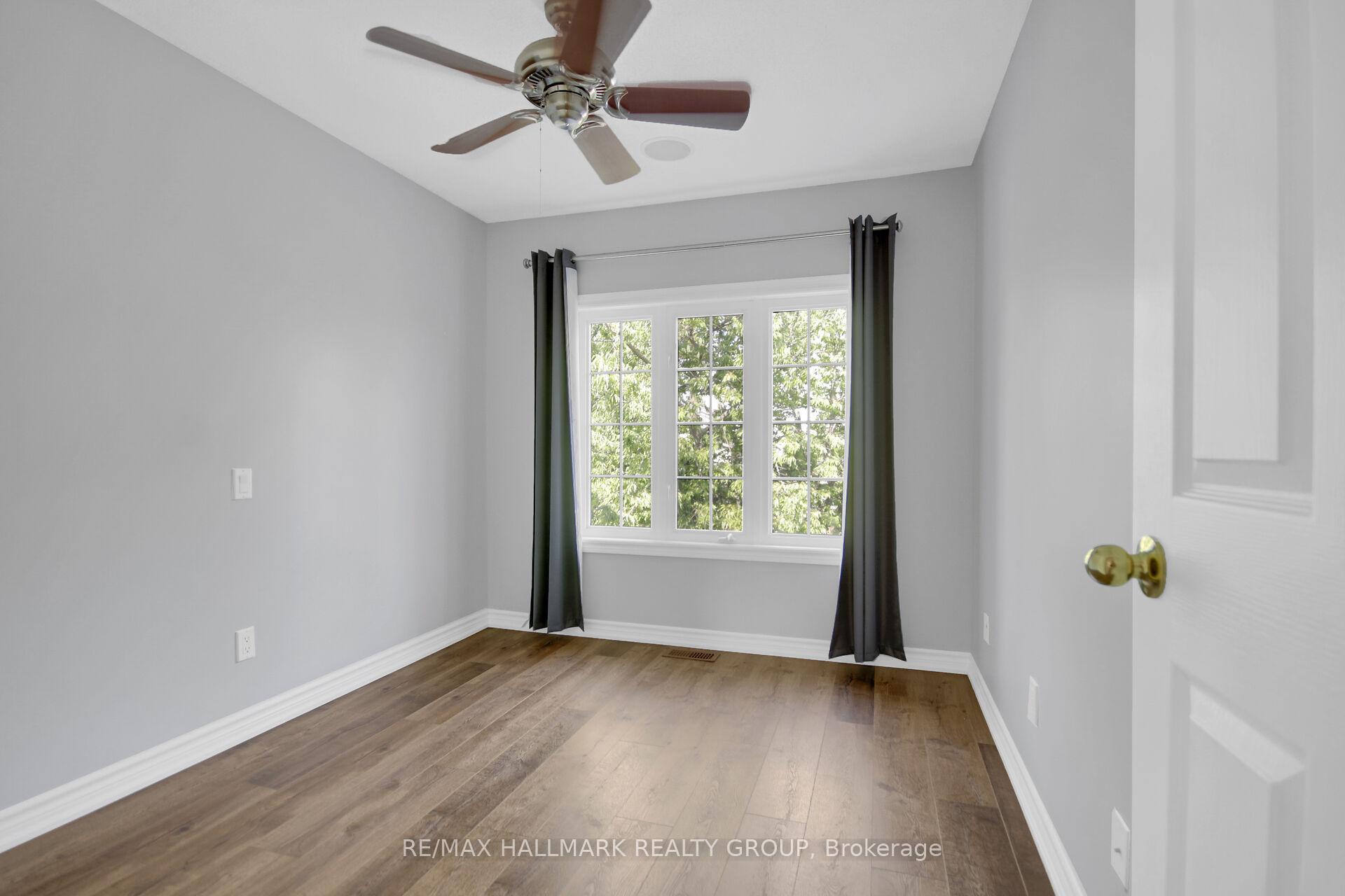 Photo 26 of 198 Tandalee Crescent, Ottawa, Kanata - Emerald Meadows/Trailwest — HOMEH