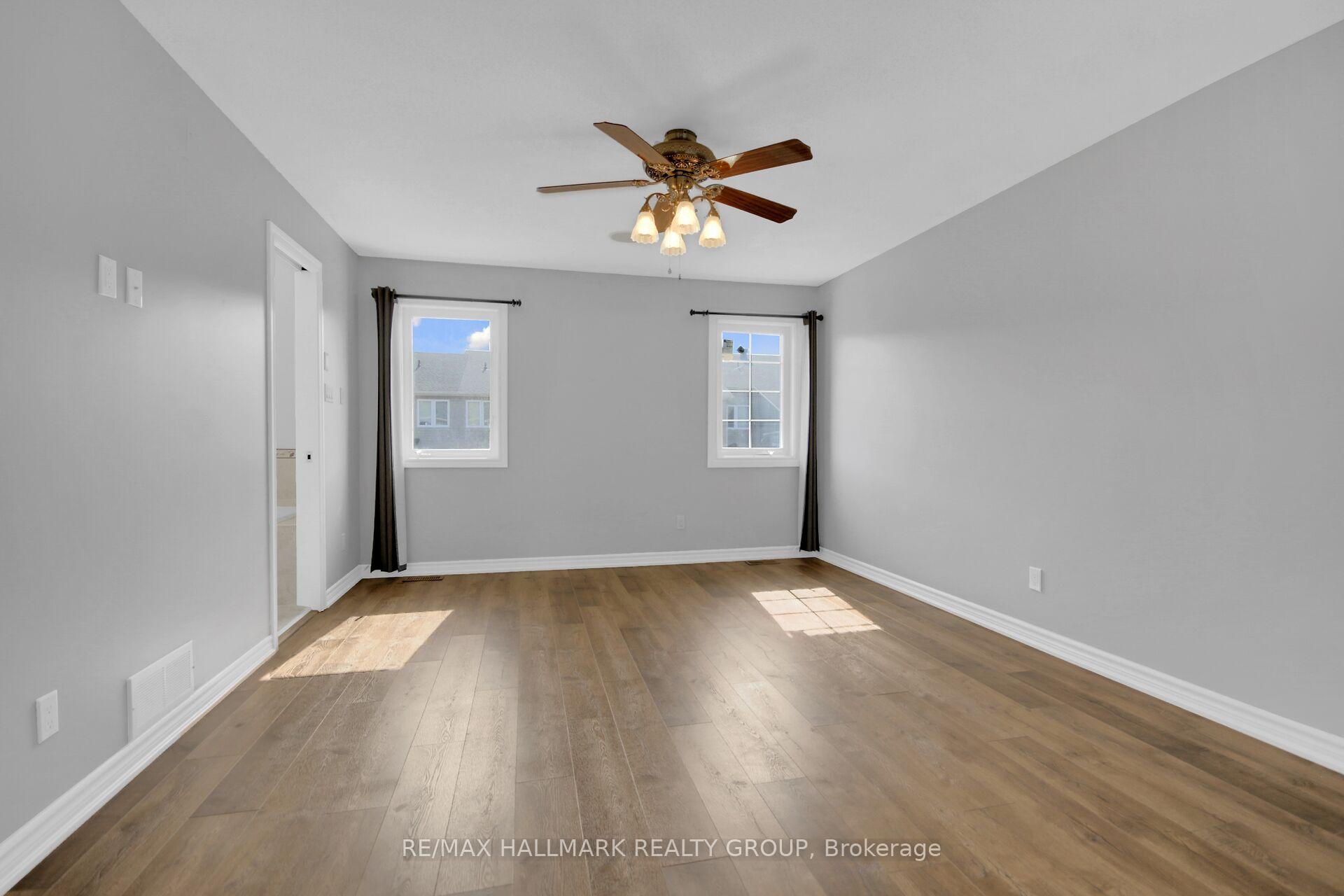 Photo 27 of 198 Tandalee Crescent, Ottawa, Kanata - Emerald Meadows/Trailwest — HOMEH