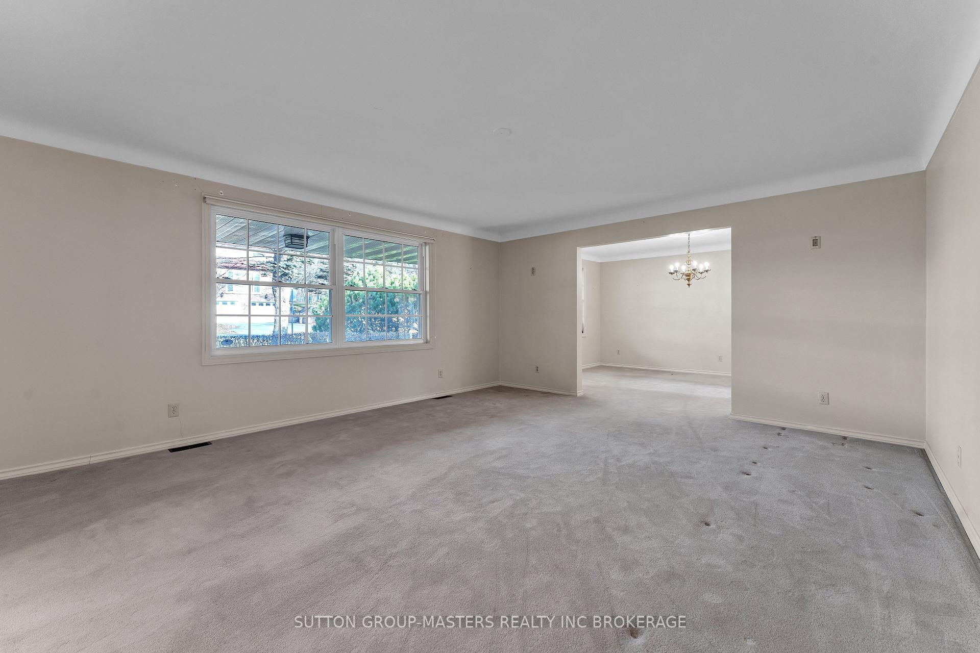 Photo 6 of 6 Brooklands Park Avenue, Loyalist, Lennox and Addington - South — HOMEH
