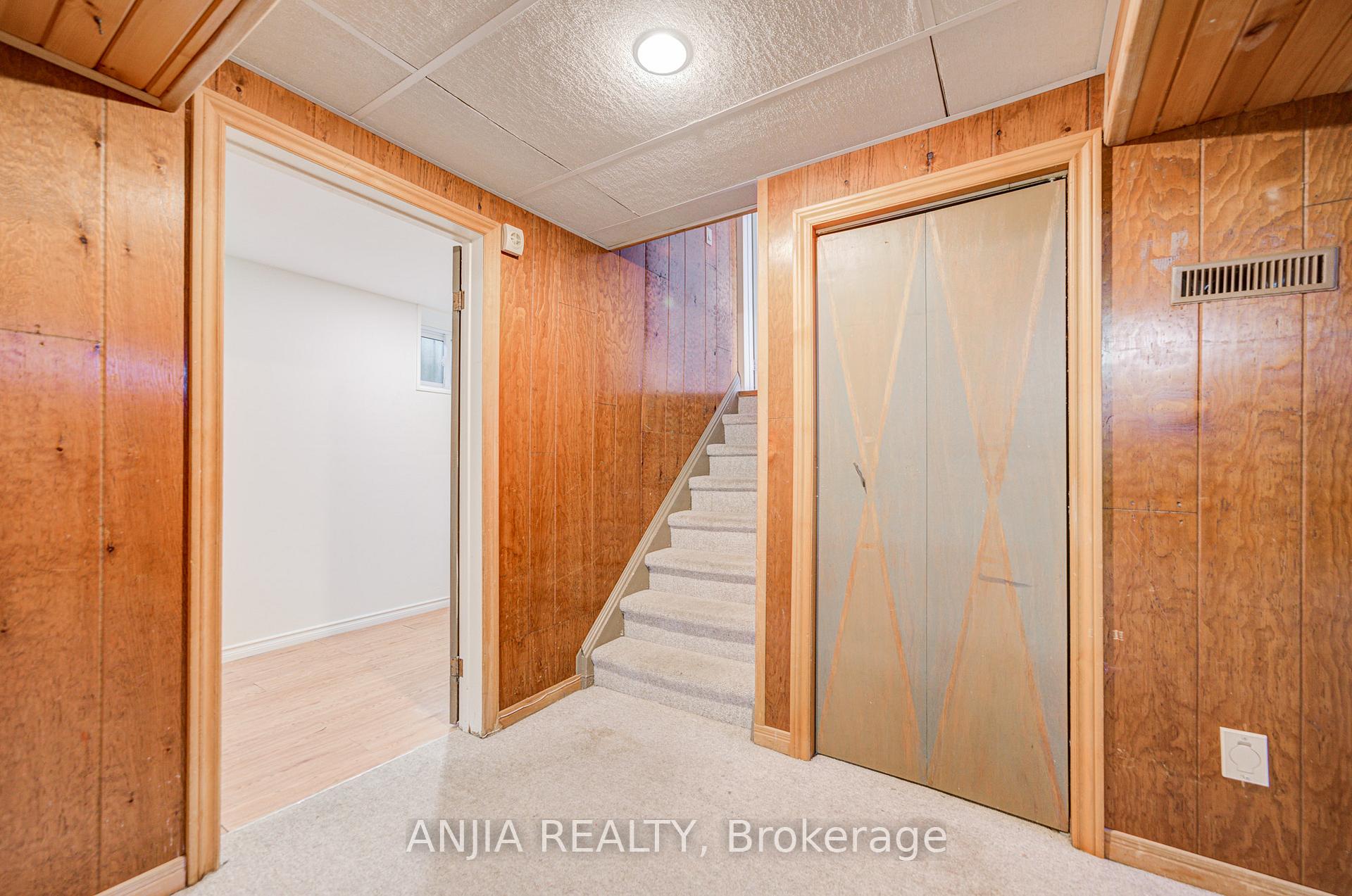 Photo 37 of 26 Romfield Circuit, Markham, Royal Orchard — HOMEH