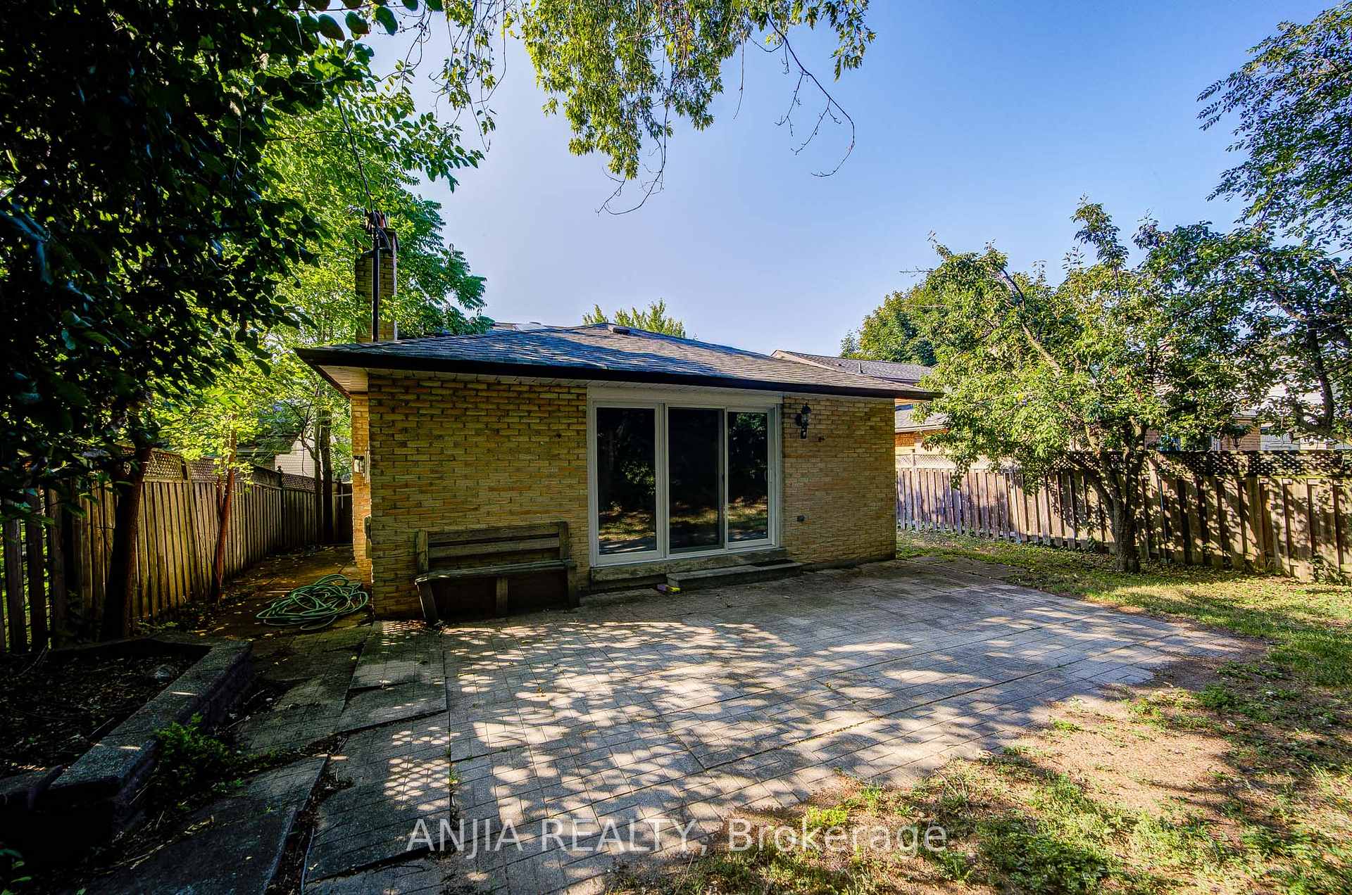 Photo 46 of 26 Romfield Circuit, Markham, Royal Orchard — HOMEH