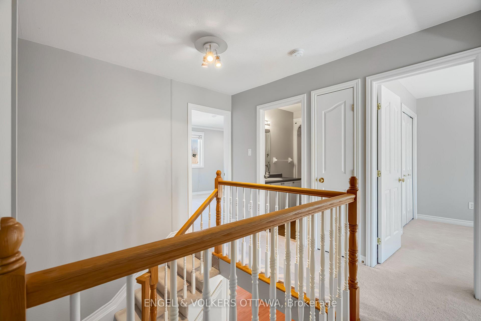 Photo 26 of 17 Wallsend Avenue, Ottawa, Kanata - Morgan's Grant/South March — HOMEH