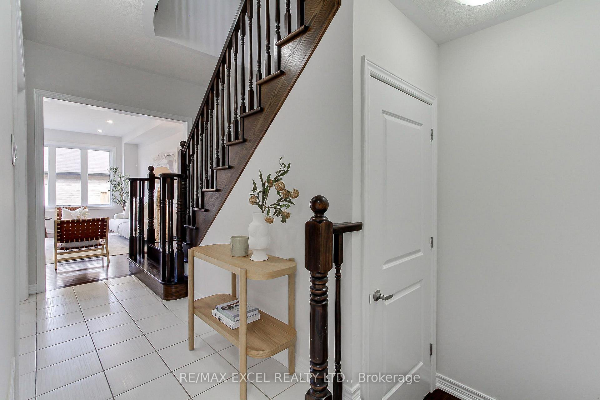 Photo 11 of 76 Black Creek Drive, Markham, Cornell — HOMEH