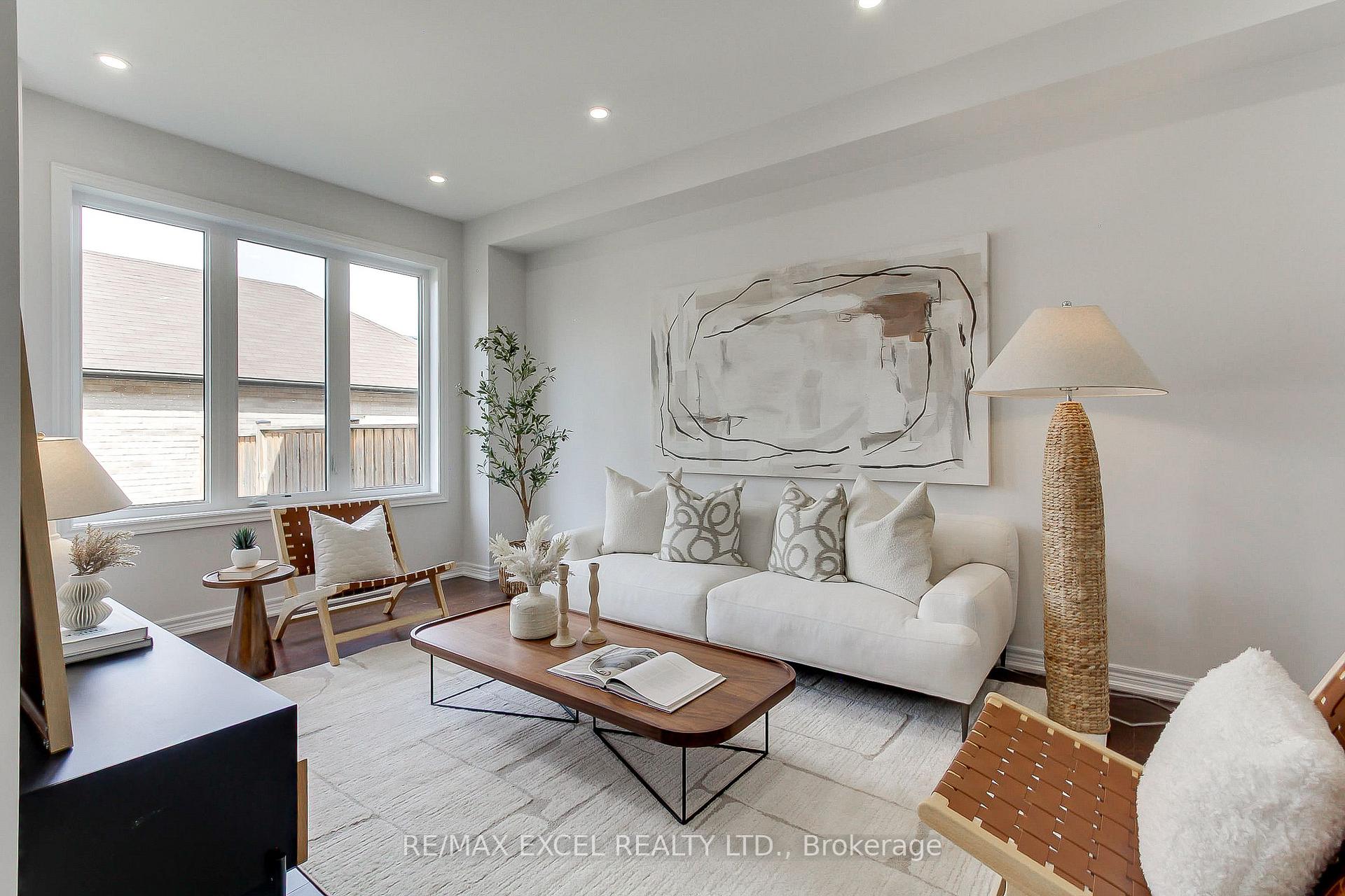 Photo 18 of 76 Black Creek Drive, Markham, Cornell — HOMEH