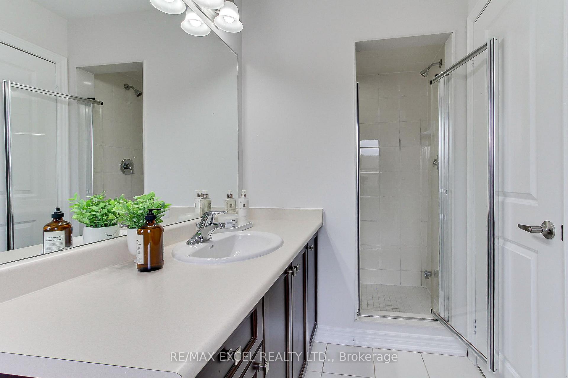 Photo 31 of 76 Black Creek Drive, Markham, Cornell — HOMEH
